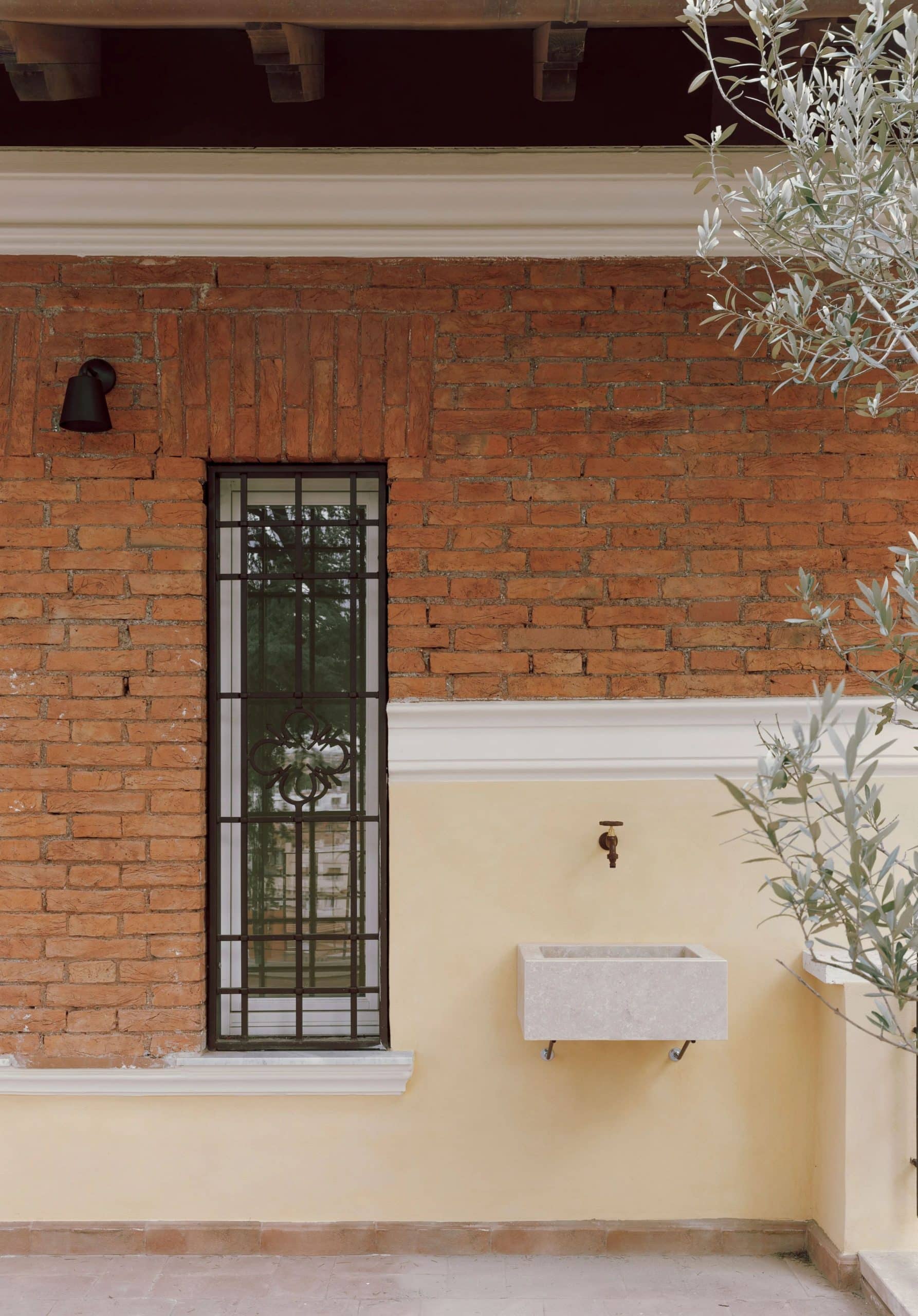 Casa Città Giardino in Rome, Italy by PAROS Architettura