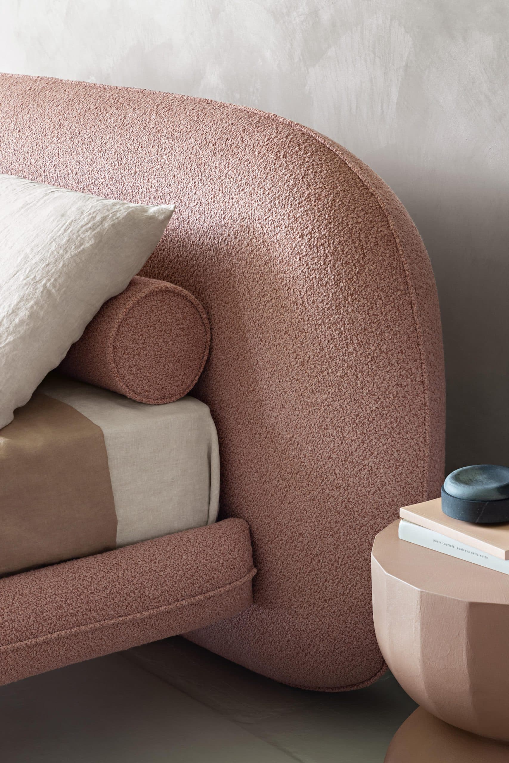 Wabi Bed by Alain Gilles for Saba Italia
