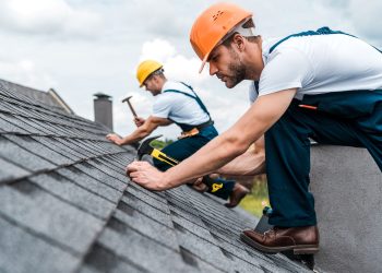 How to Choose the Right Contractor to Replace Your Roof