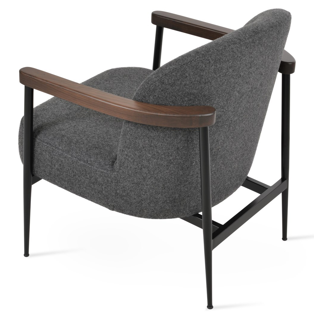 Bloomy Lounge Armchair