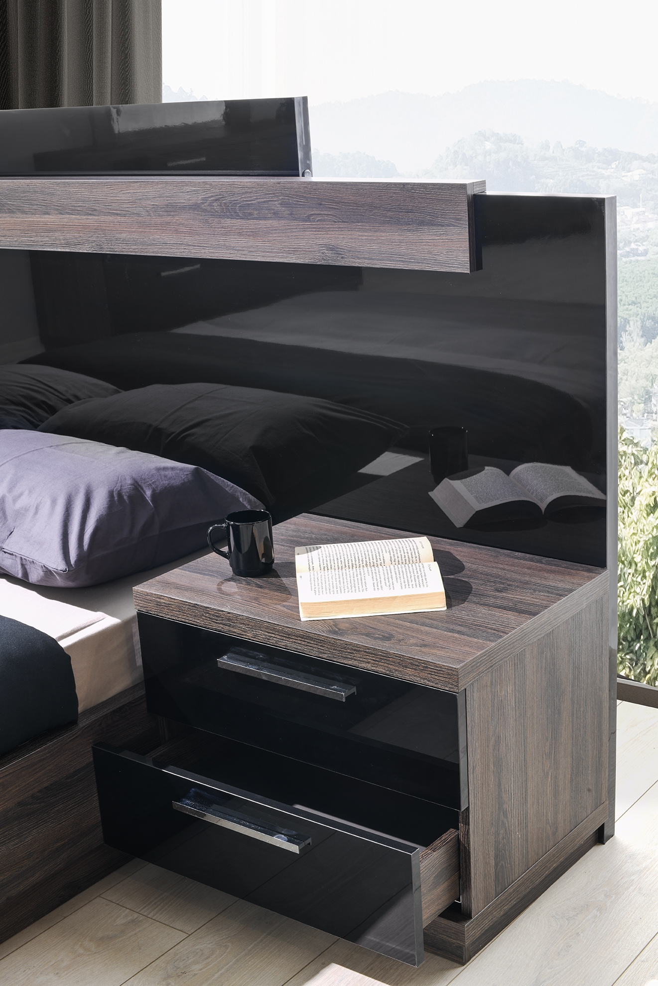Napoli Wood LED Platform Bed