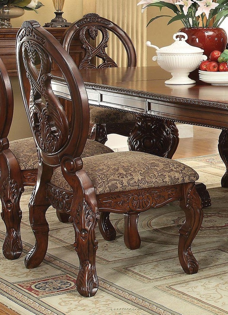 Rovledo Wood Double Pedestal Extendable Dining Room Set