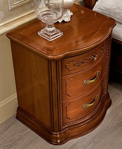 Torriani VIP Wood Nightstand w/3 Drawers