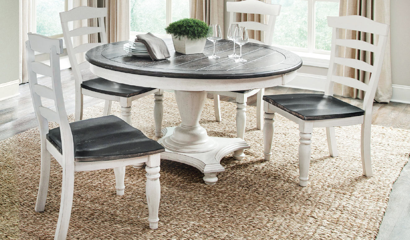 SM Carriage House Wood Round Dining Table