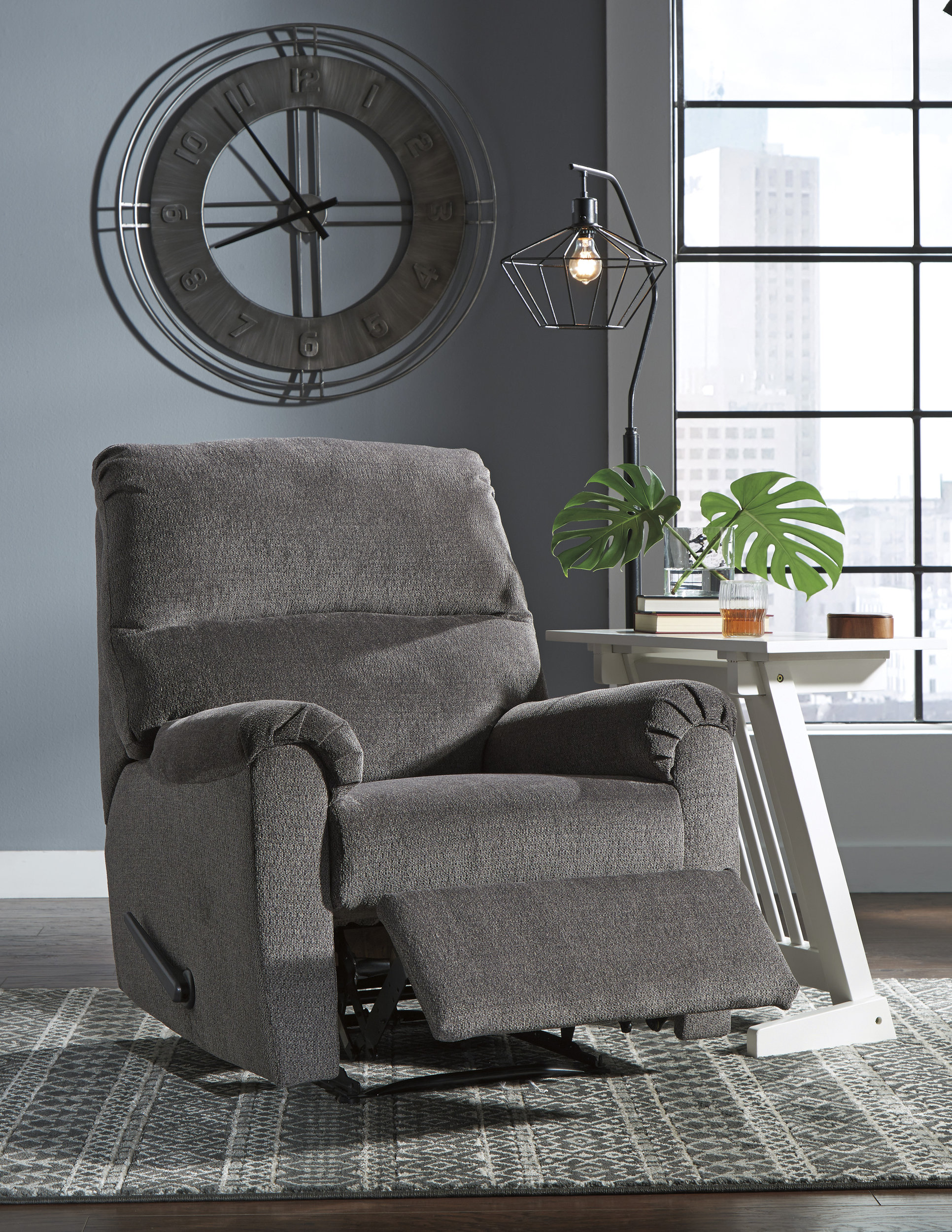 Nerviano Fabric Zero Wall Recliner