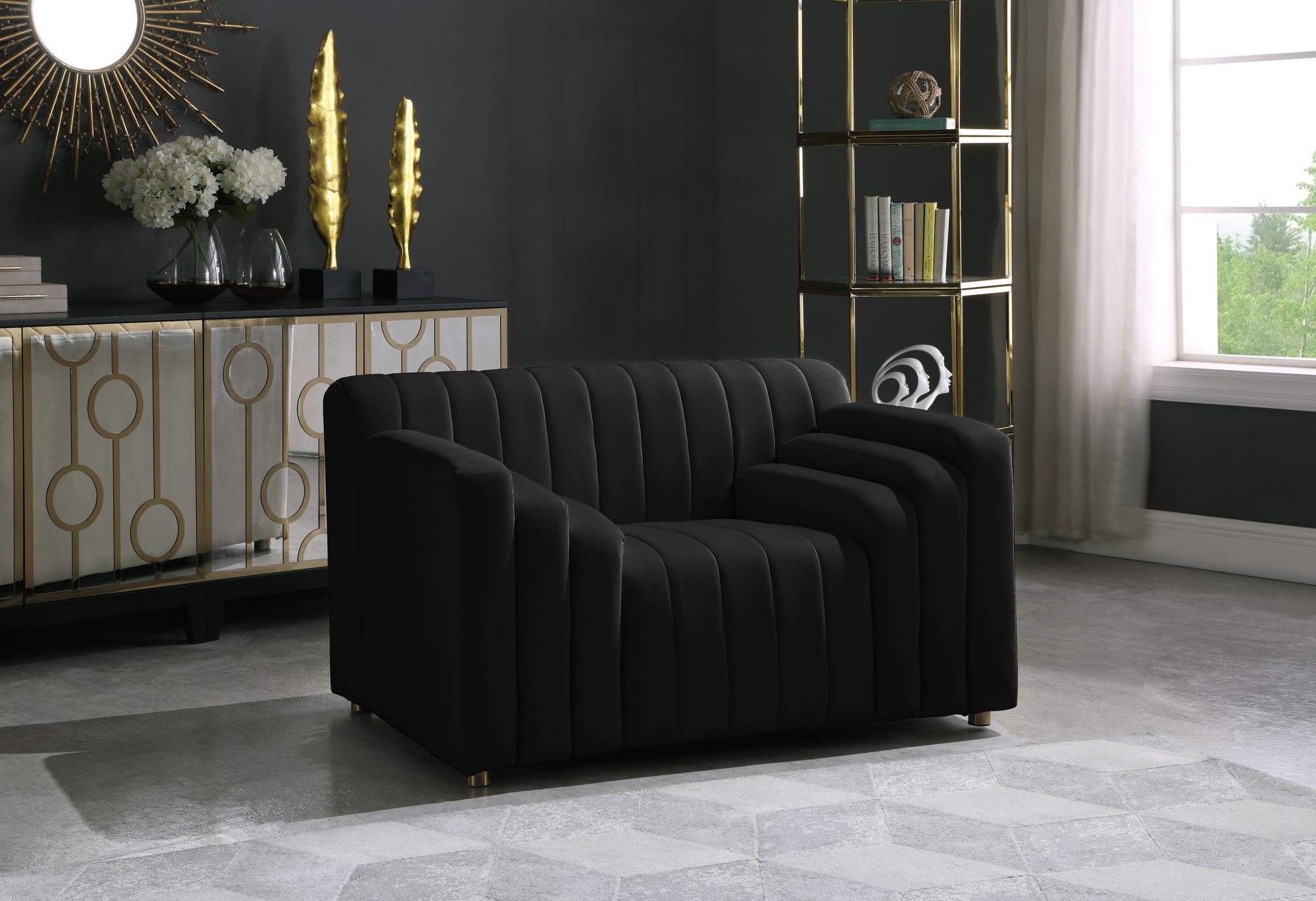Naya Velvet Chair
