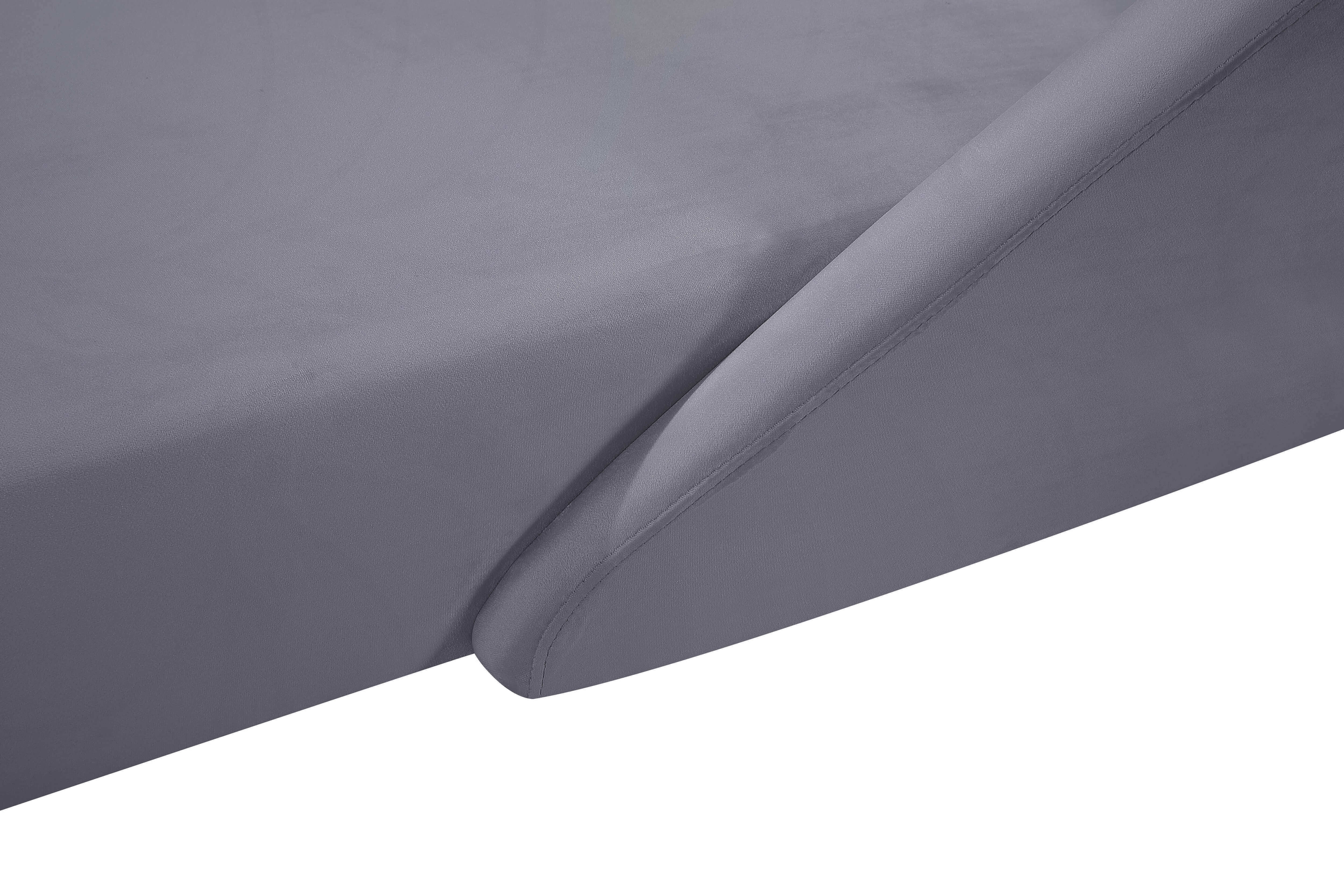 Nolan Velvet Chaise