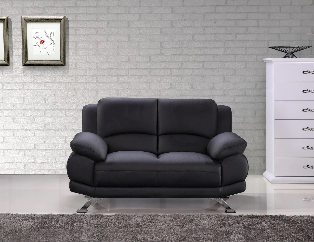 117 Leather/Leatherette Loveseat