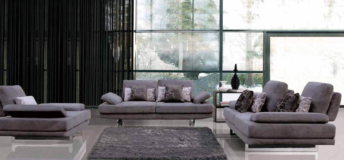 Mercer Velvet Chair