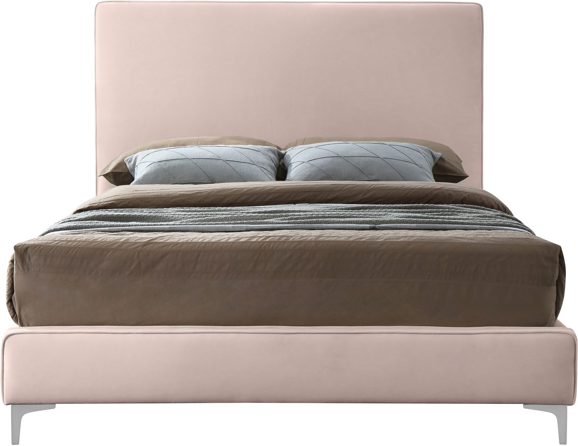 Geri Velvet Bed