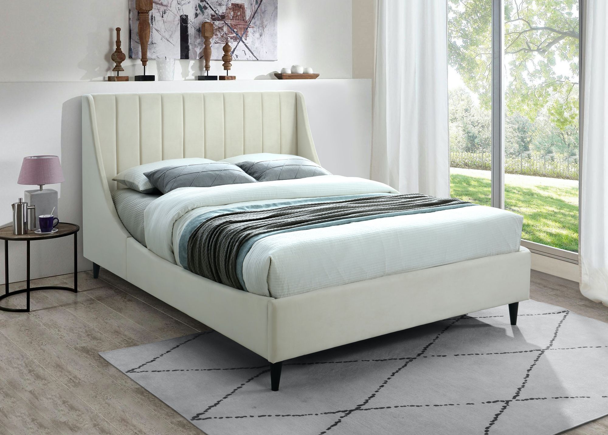 Eva Velvet Full Size Bed