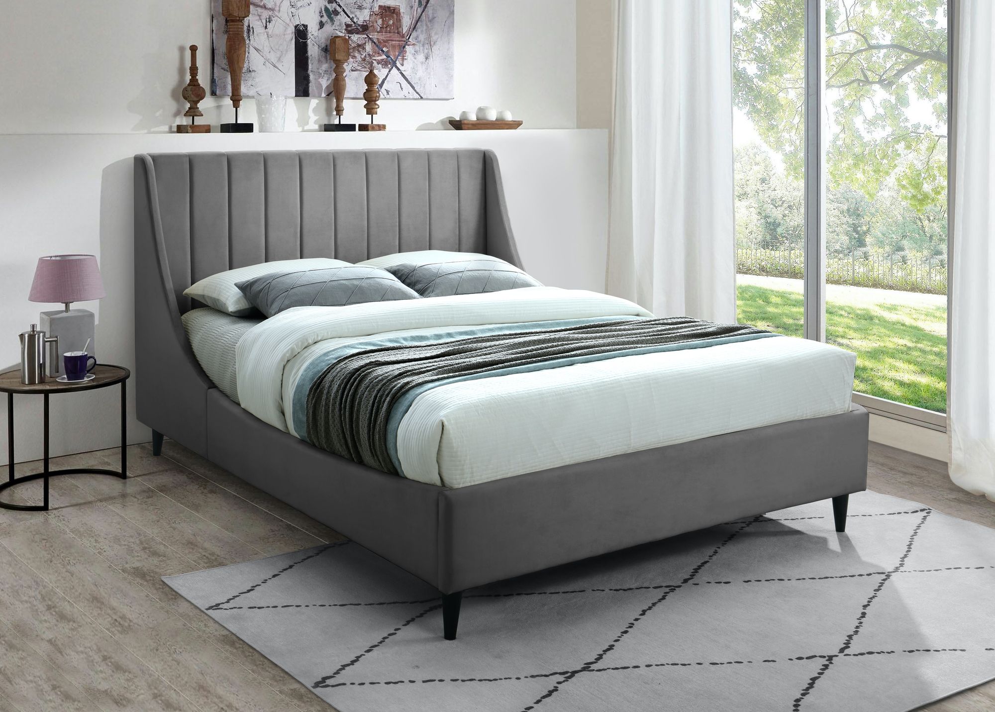 Eva Velvet Full Size Bed