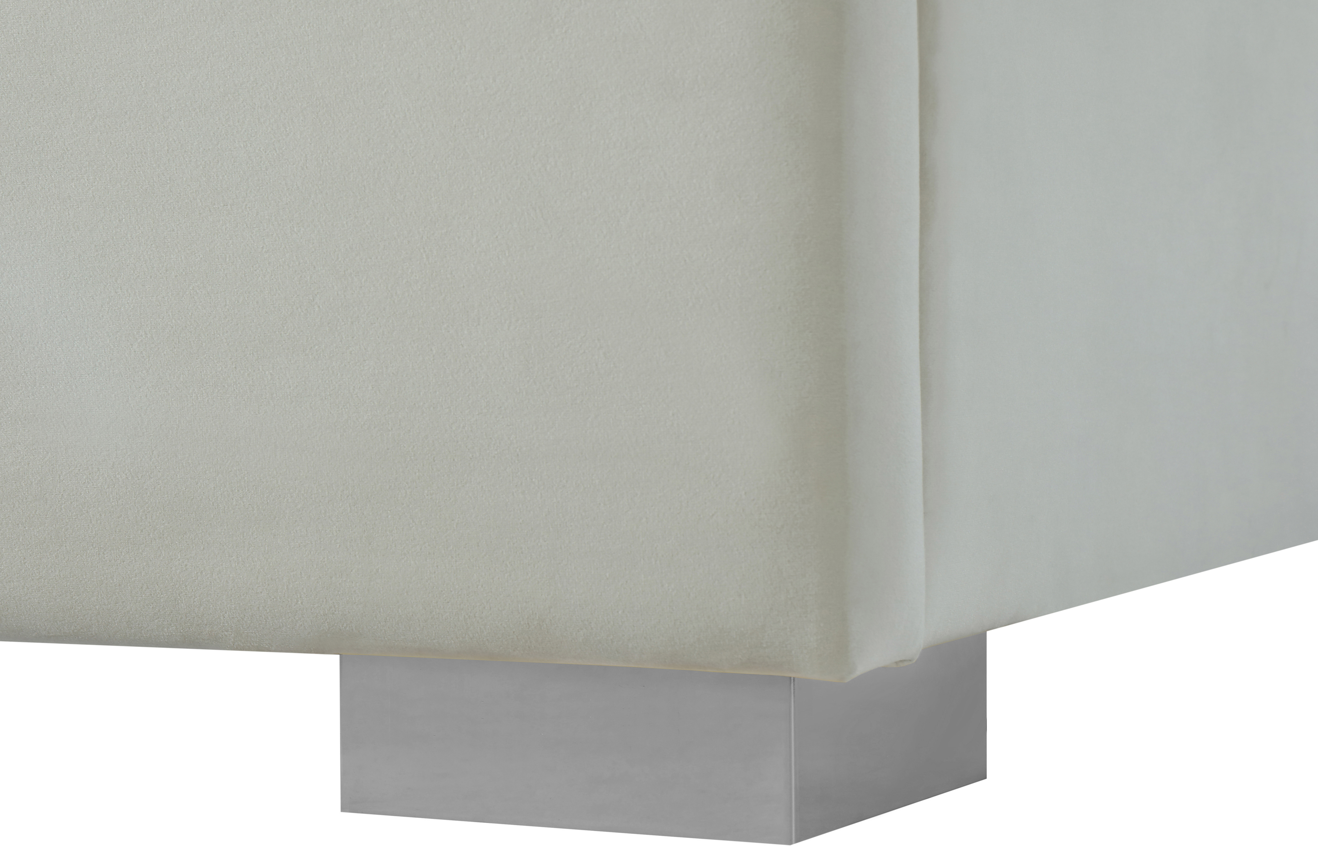 Nora Velvet King Size Bed