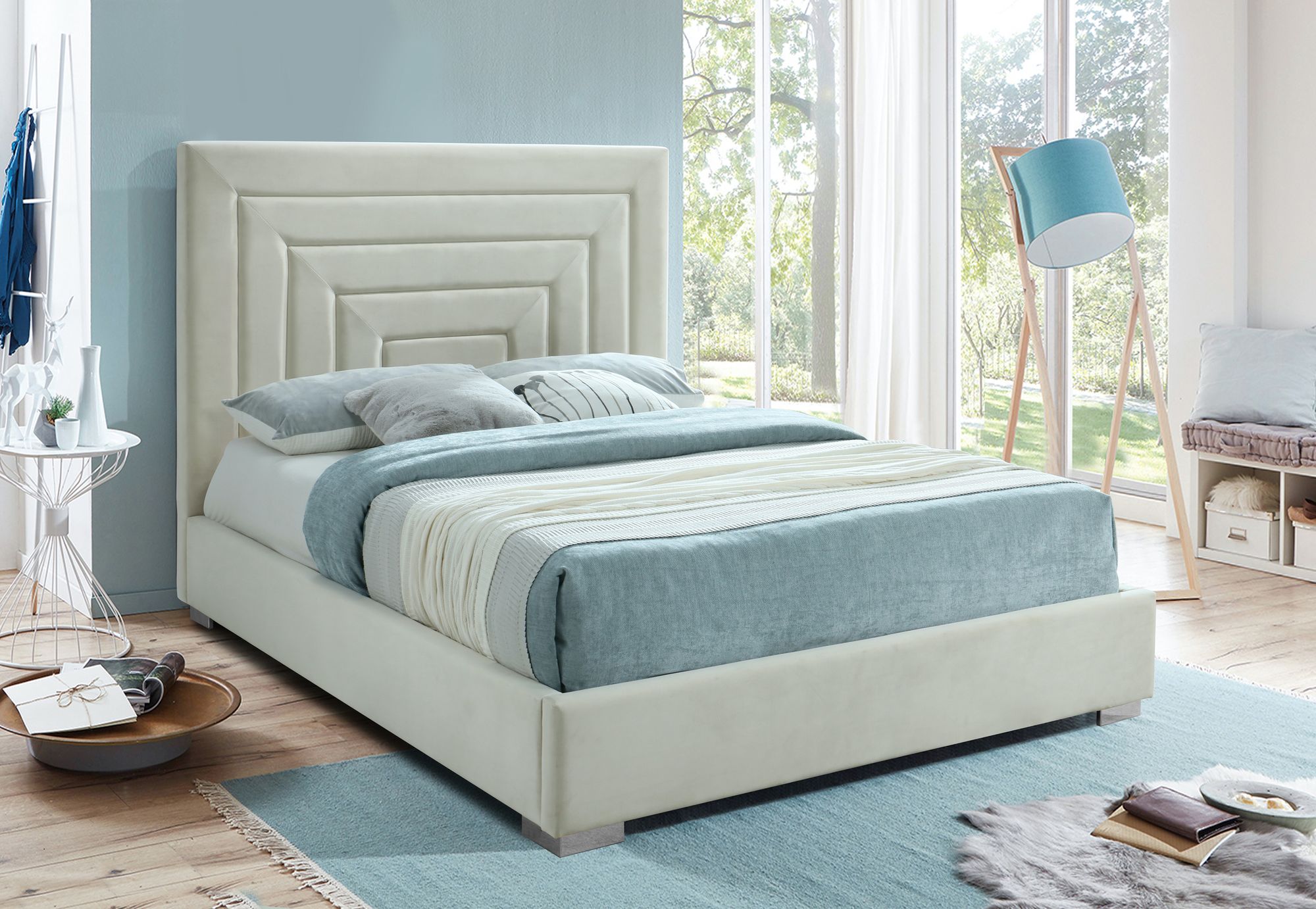 Nora Velvet Queen Size Bed