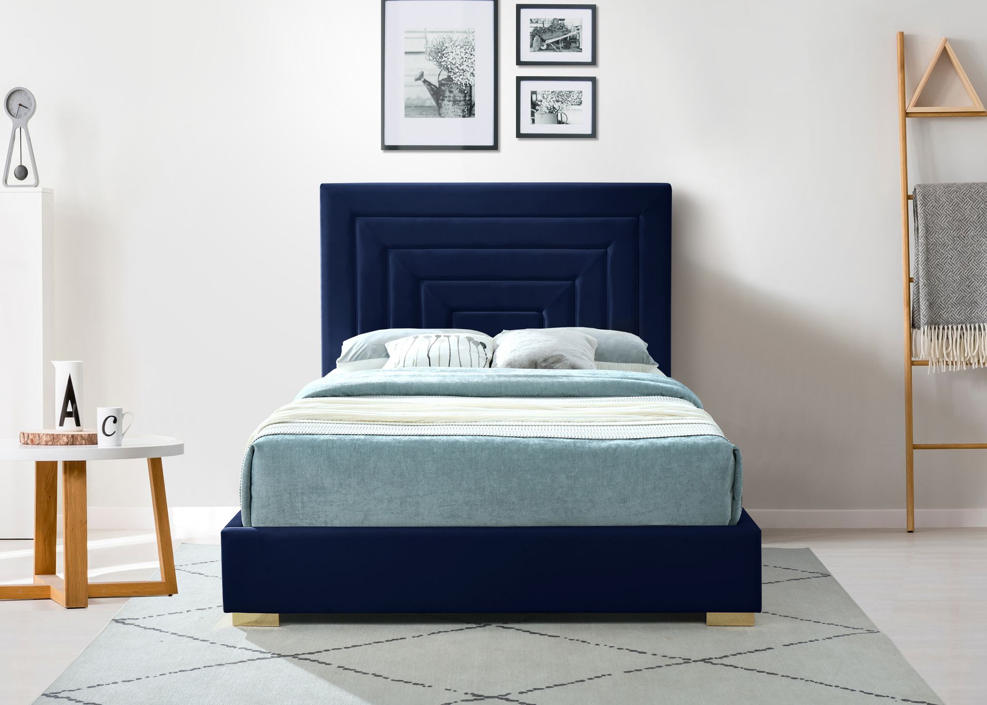 Nora Velvet Full Size Bed