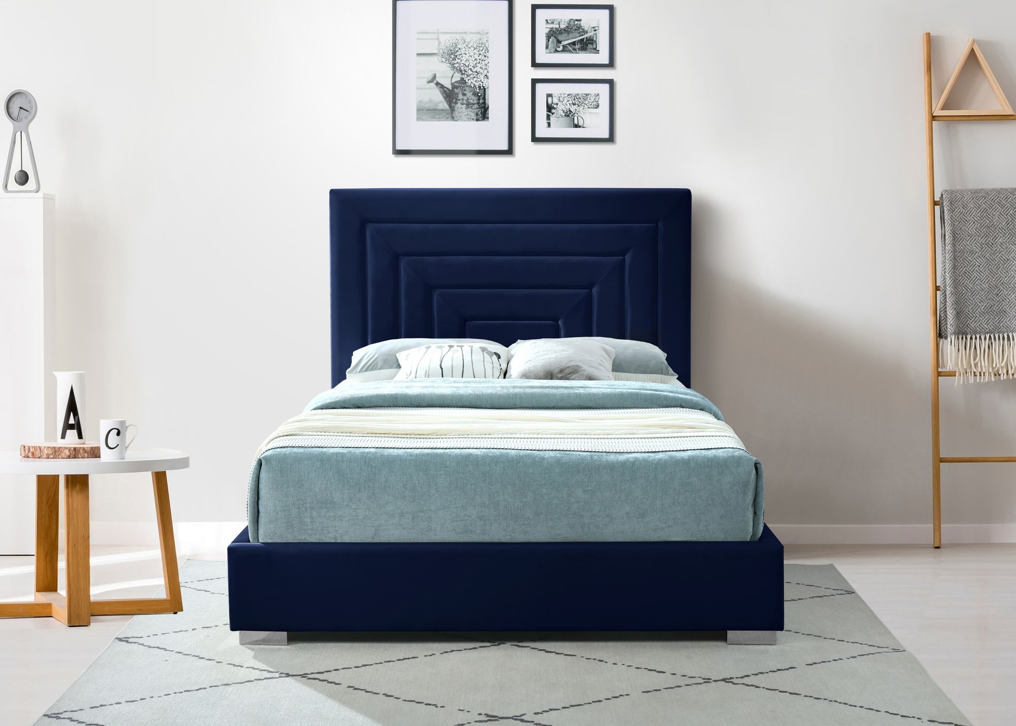 Nora Velvet Bed