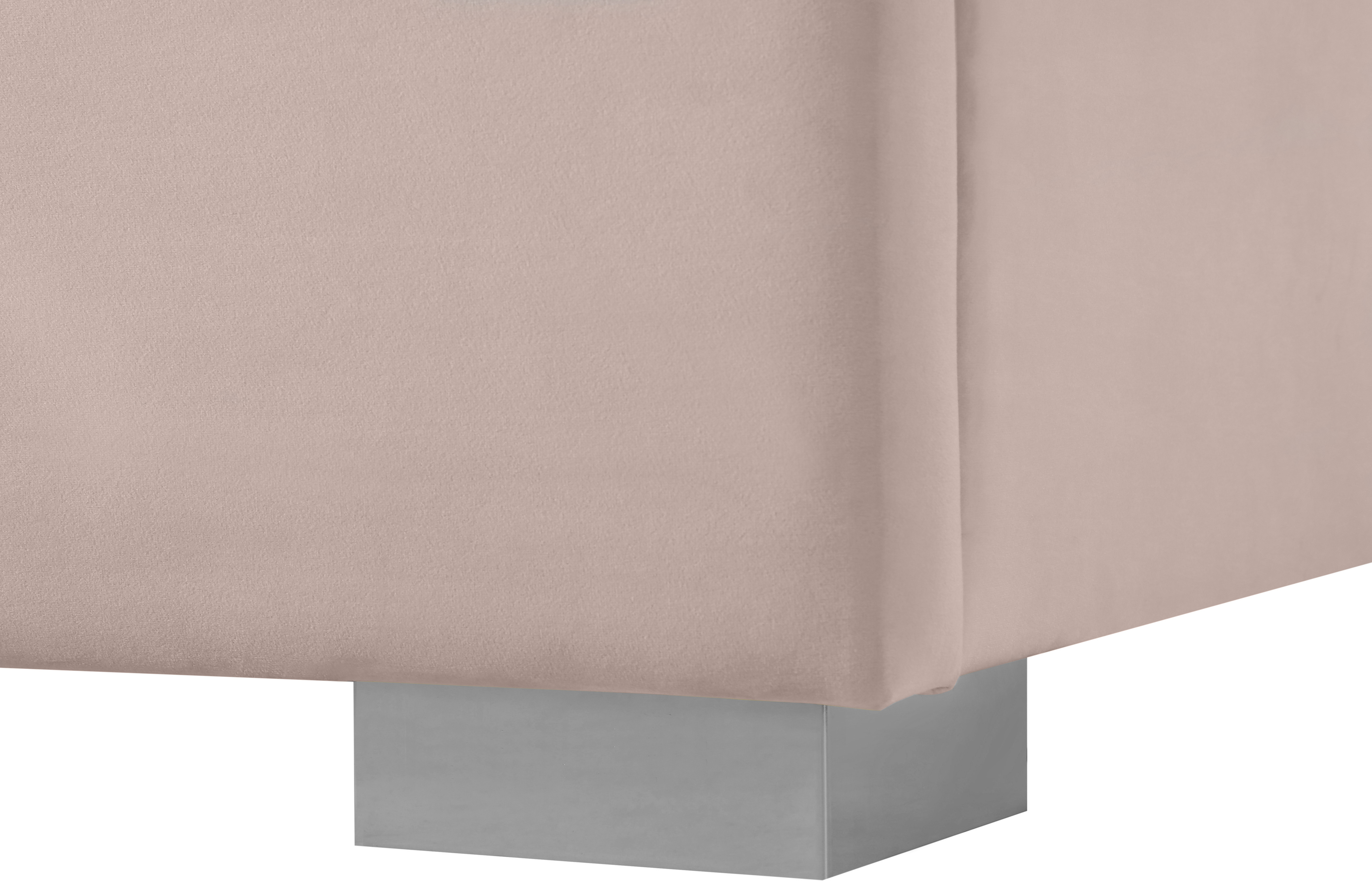 Nora Velvet Queen Size Bed
