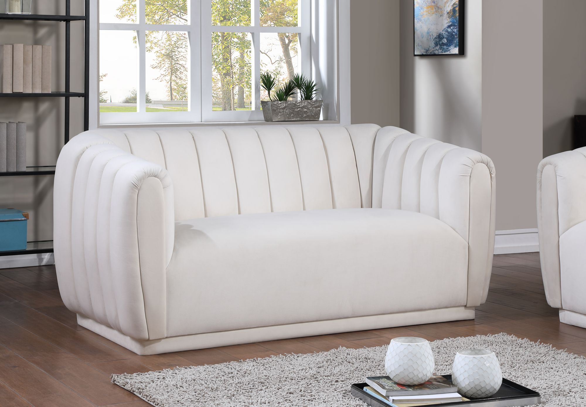 Dixie Velvet Loveseat