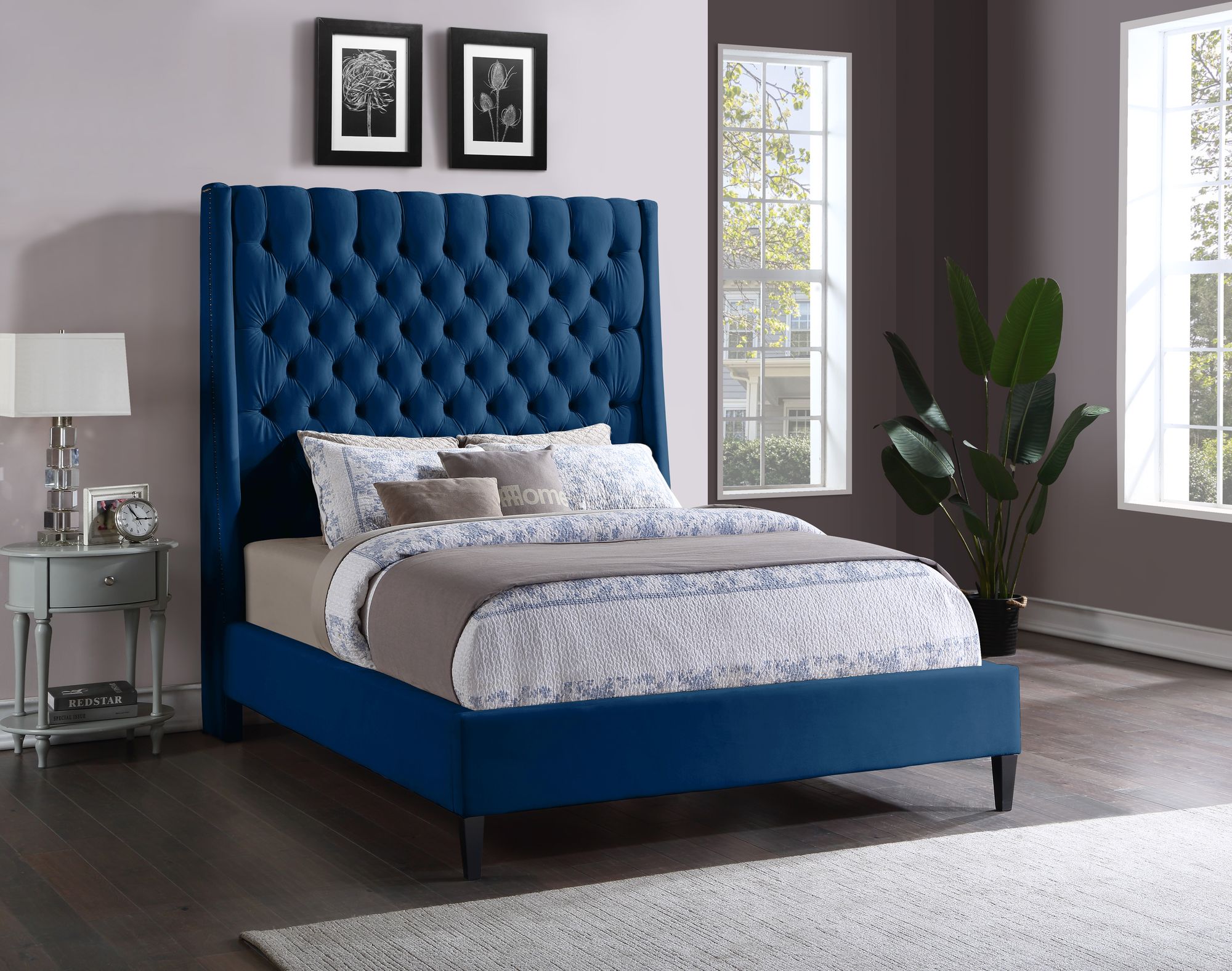 Fritz Velvet Queen Size Bed