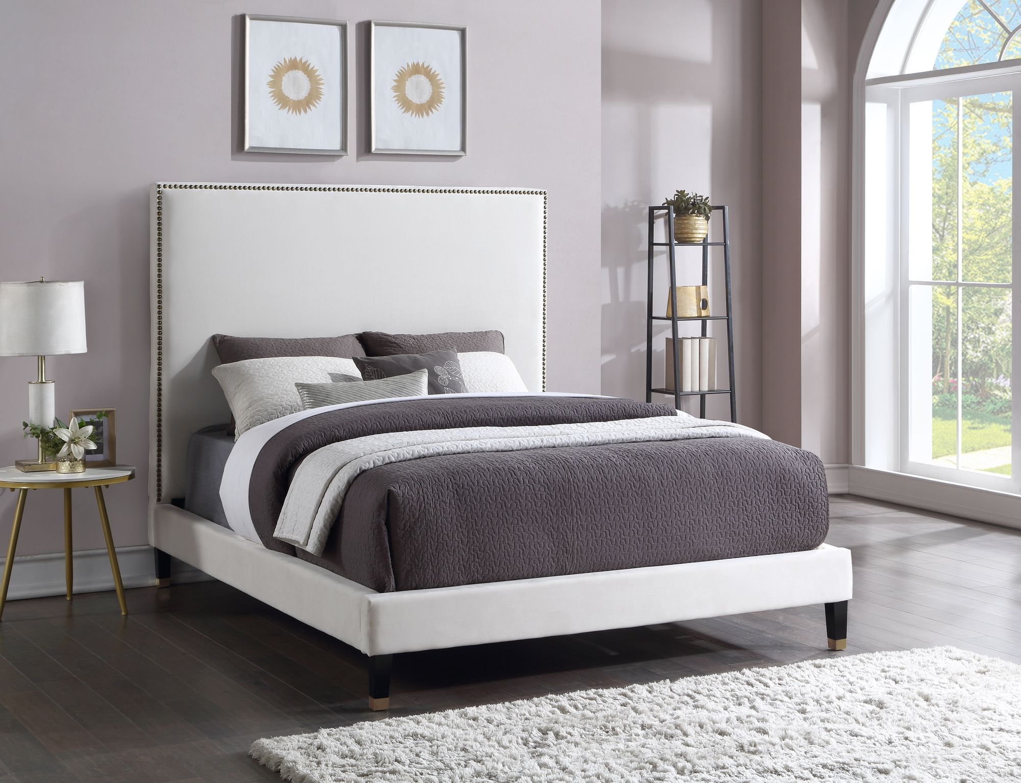 Harlie Velvet Bed