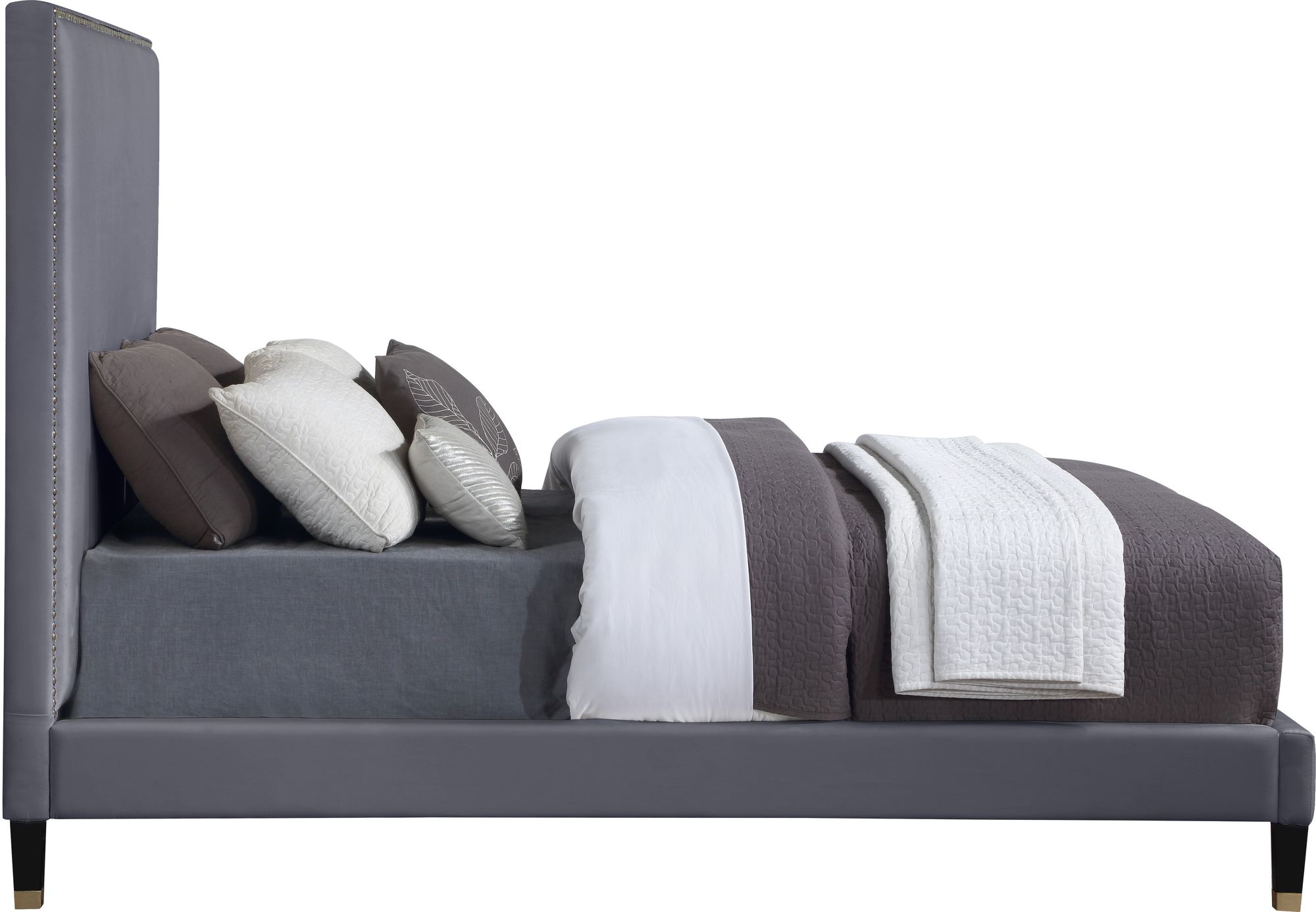 Harlie Velvet Full Size Bed