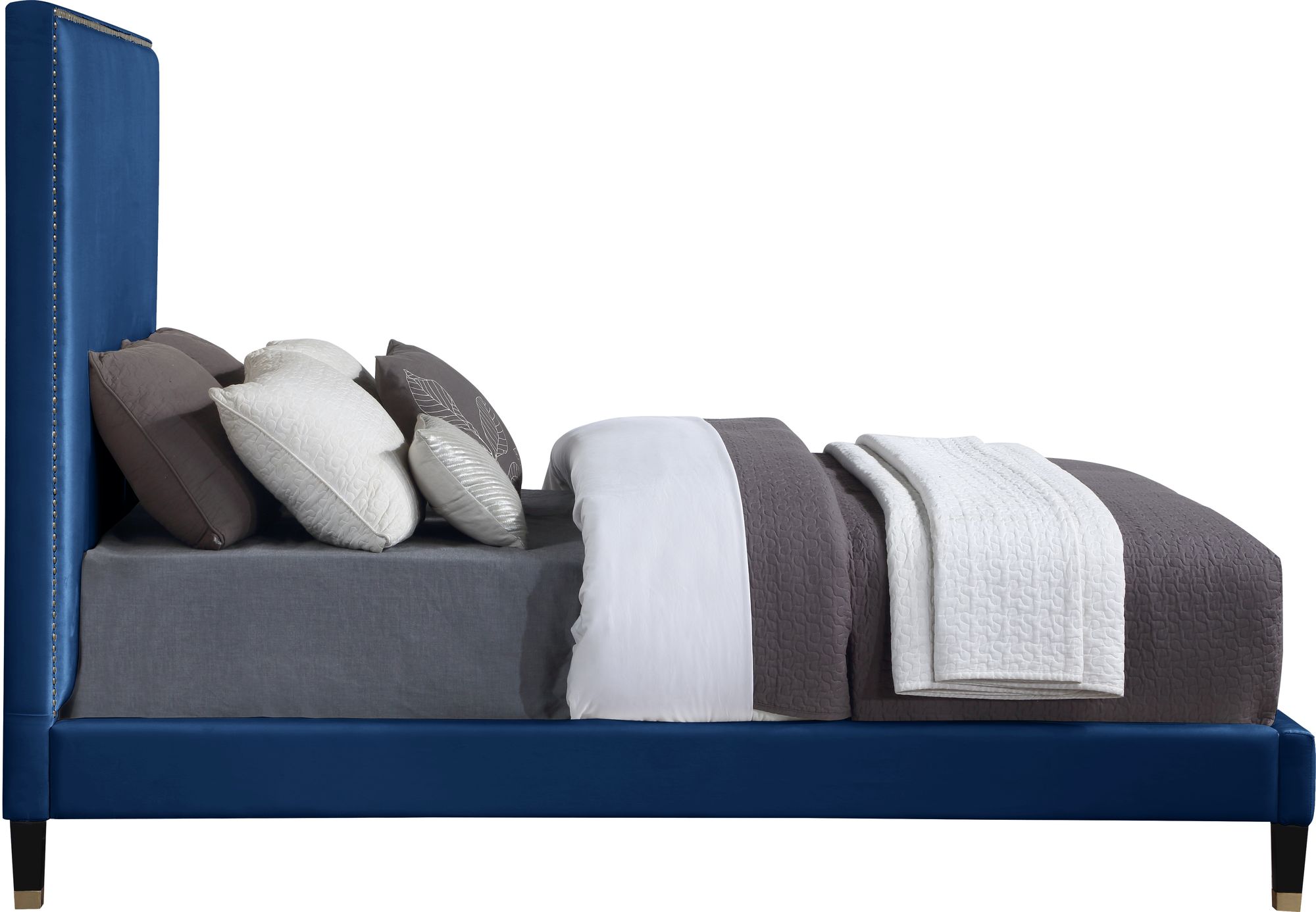 Harlie Velvet Queen Size Bed