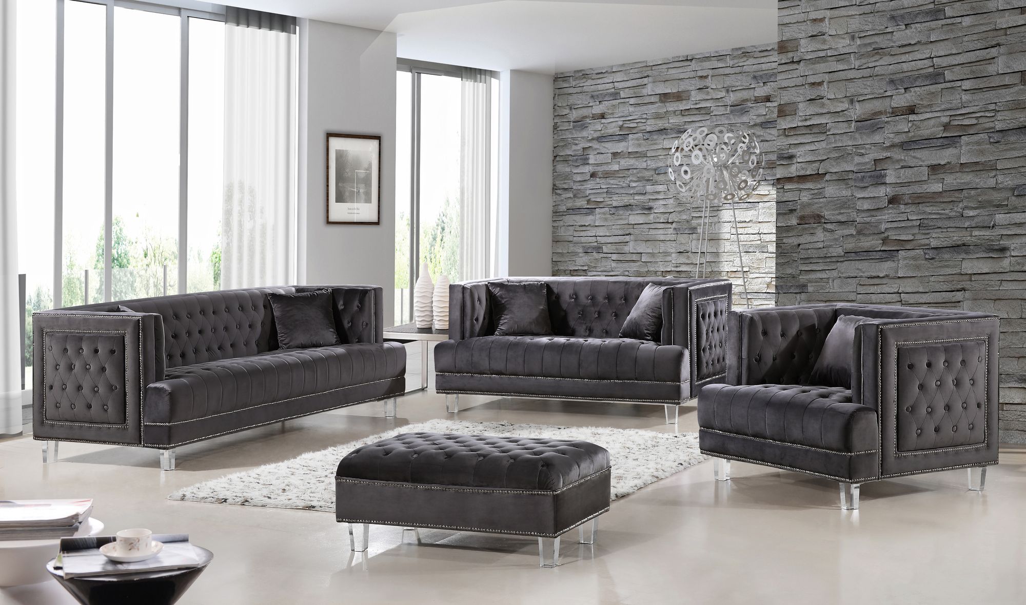 Lucas Velvet Chair