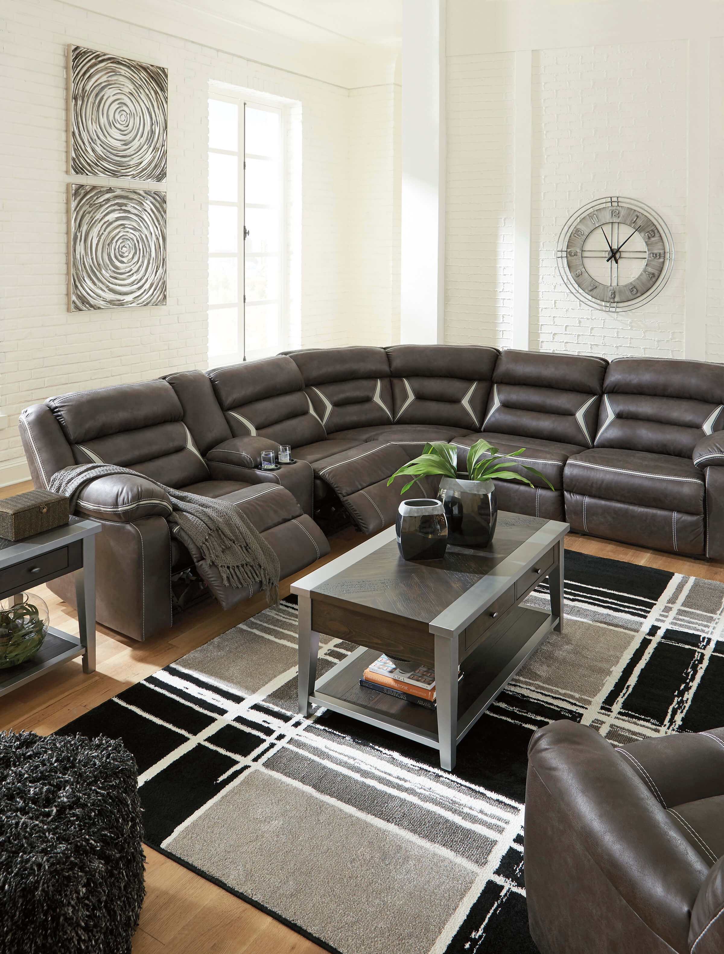 Kincord 4PC Power Recline Sectional with RAF Conso