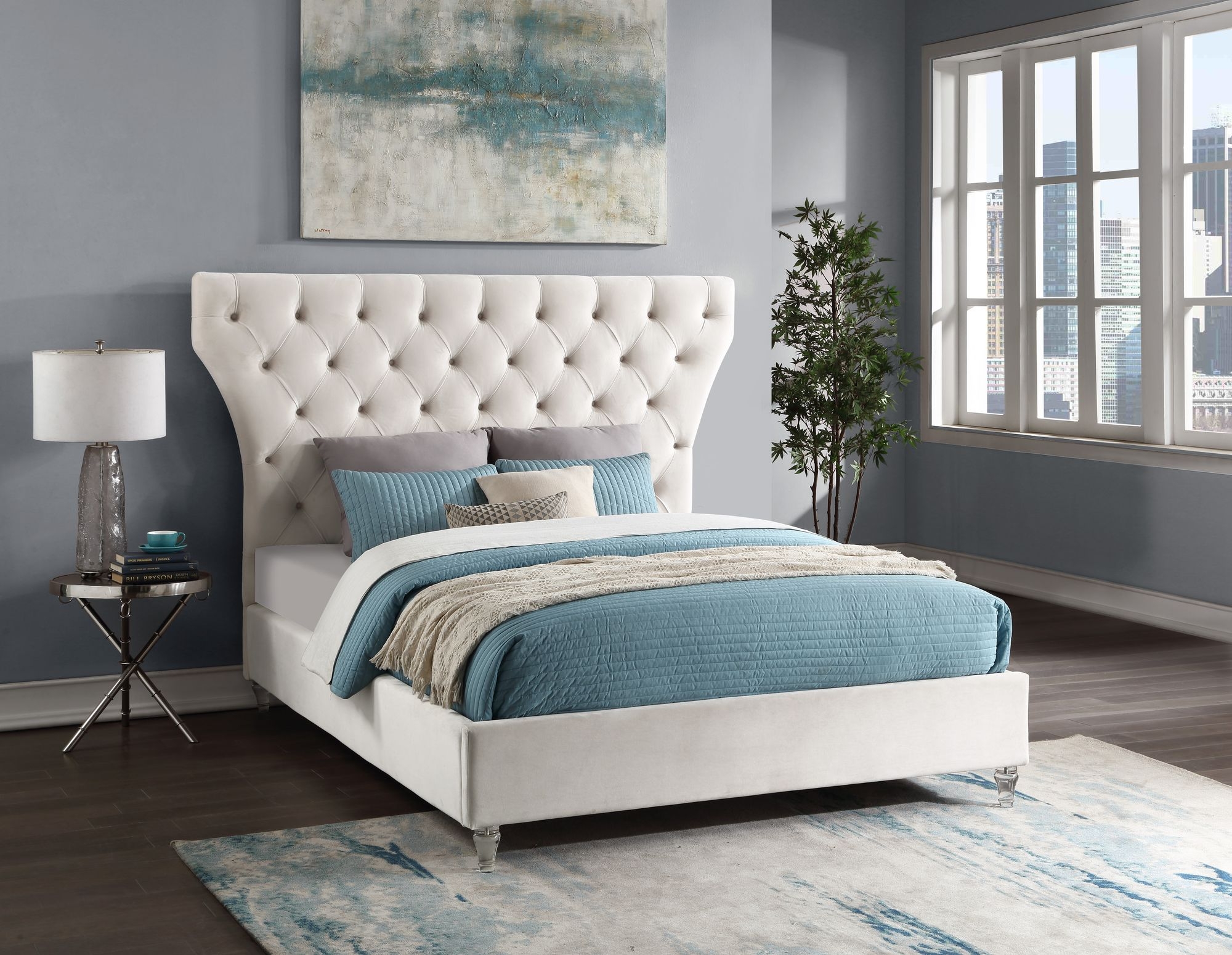 Kira Velvet Bed