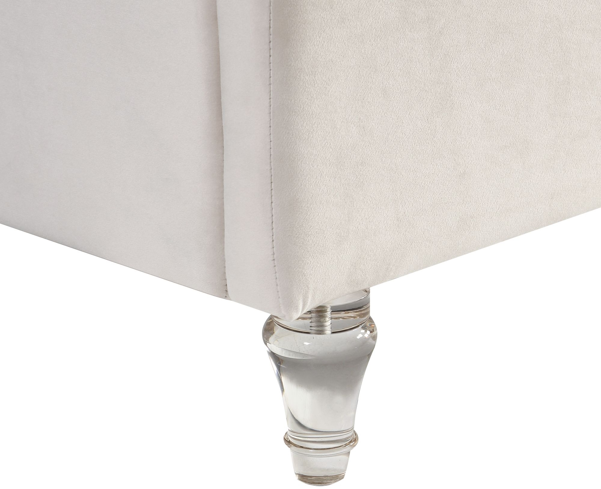 Kira Velvet Bed