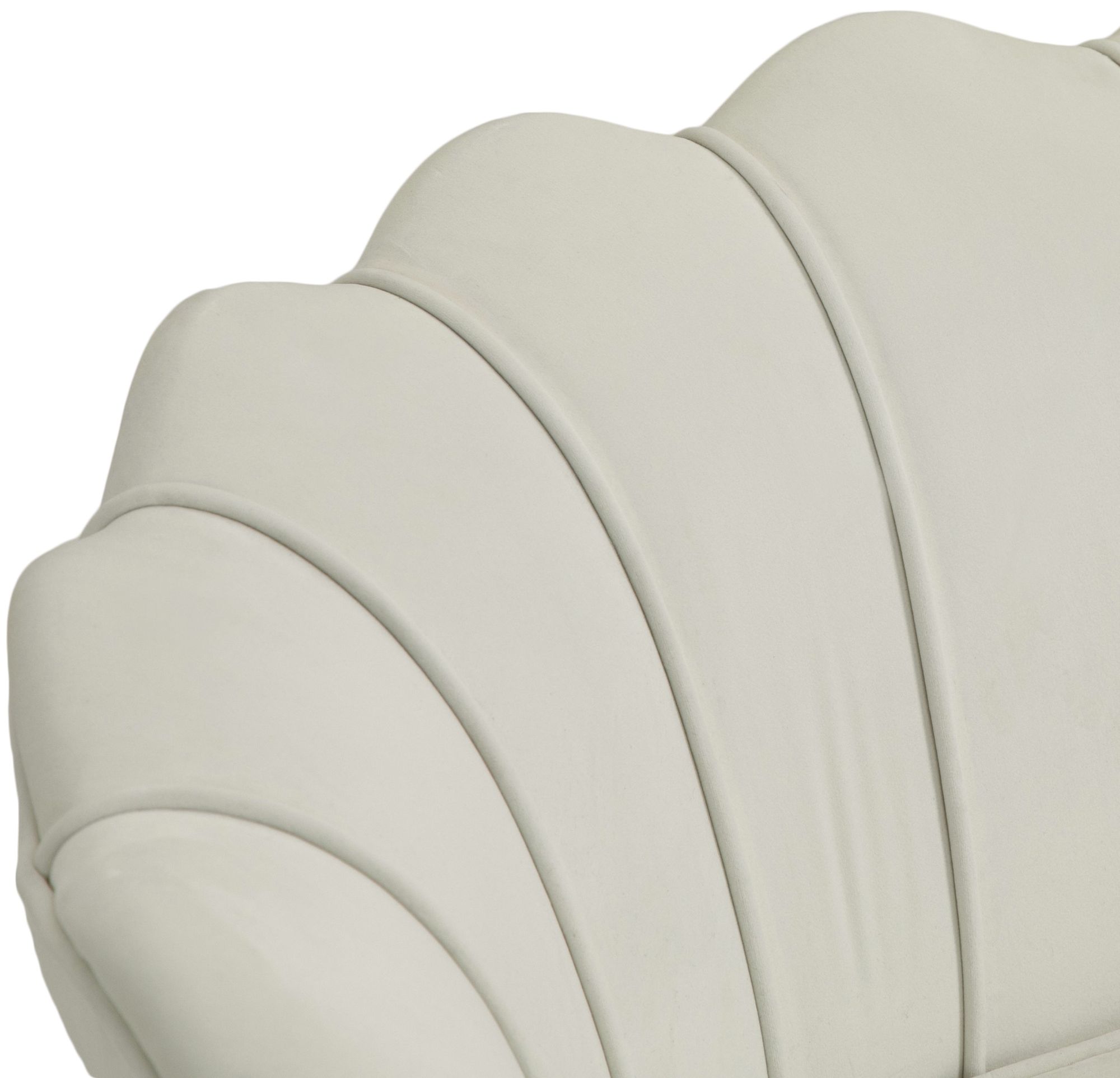 Gardenia Velvet Chair