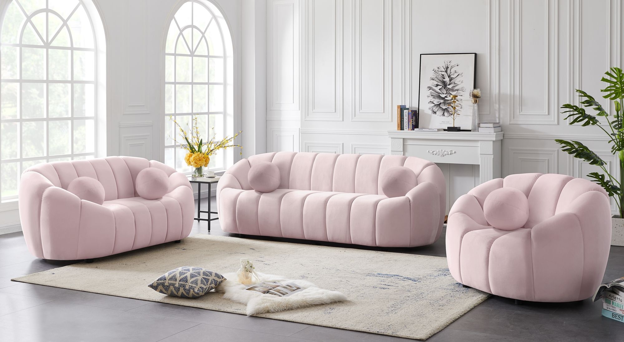 Elijah Velvet Chair