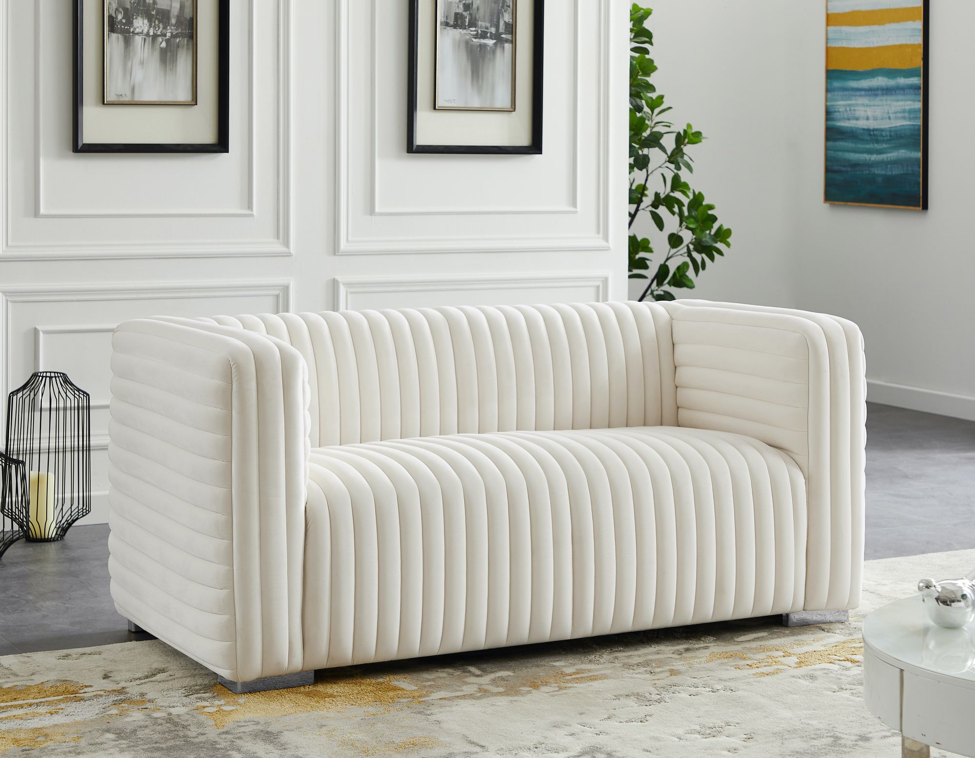 Ravish Velvet Loveseat