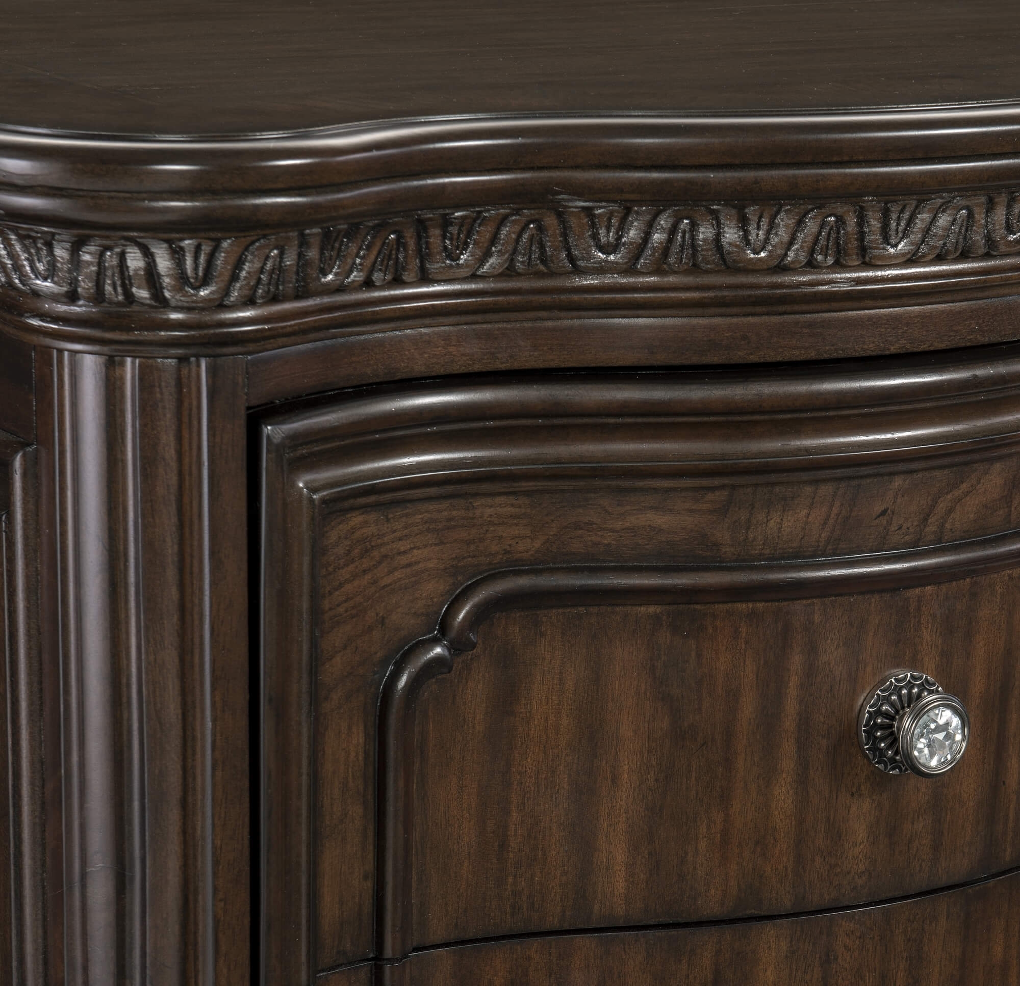 Beddington Bedroom Set