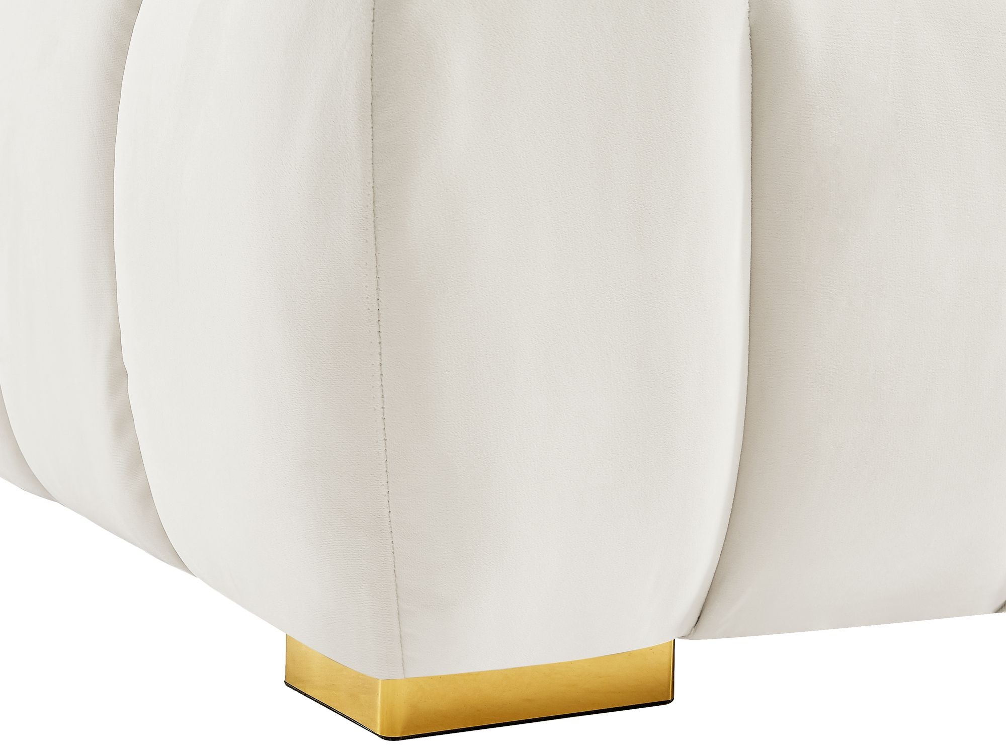 Gwen Velvet Chair