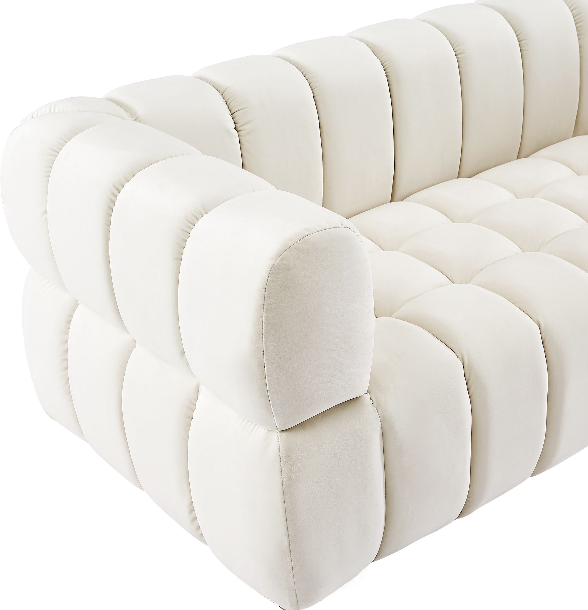 Gwen Velvet Loveseat