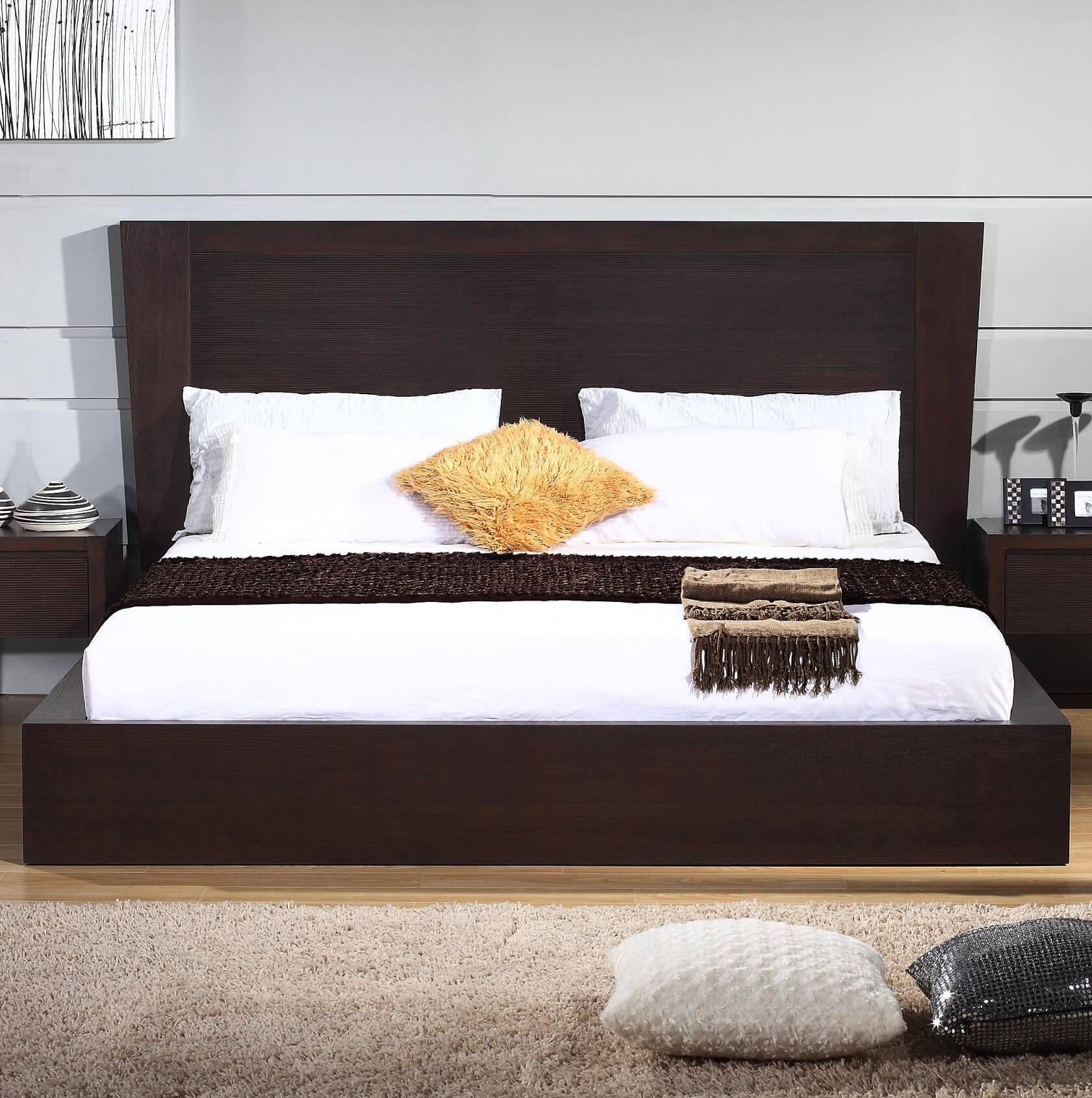 Escape King Wood Bed
