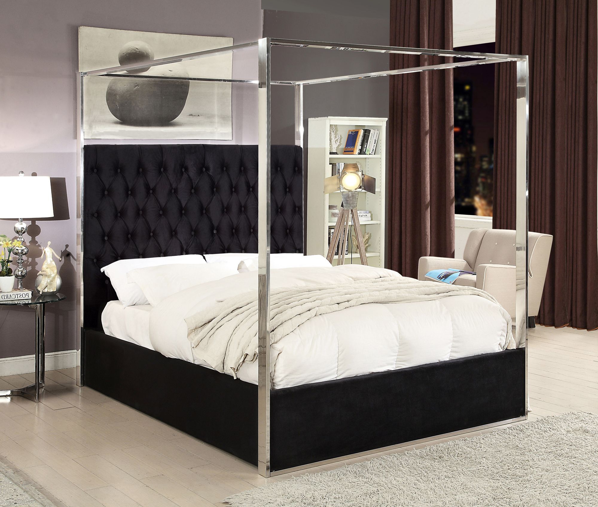 Porter Velvet Queen Size Canopy Bed