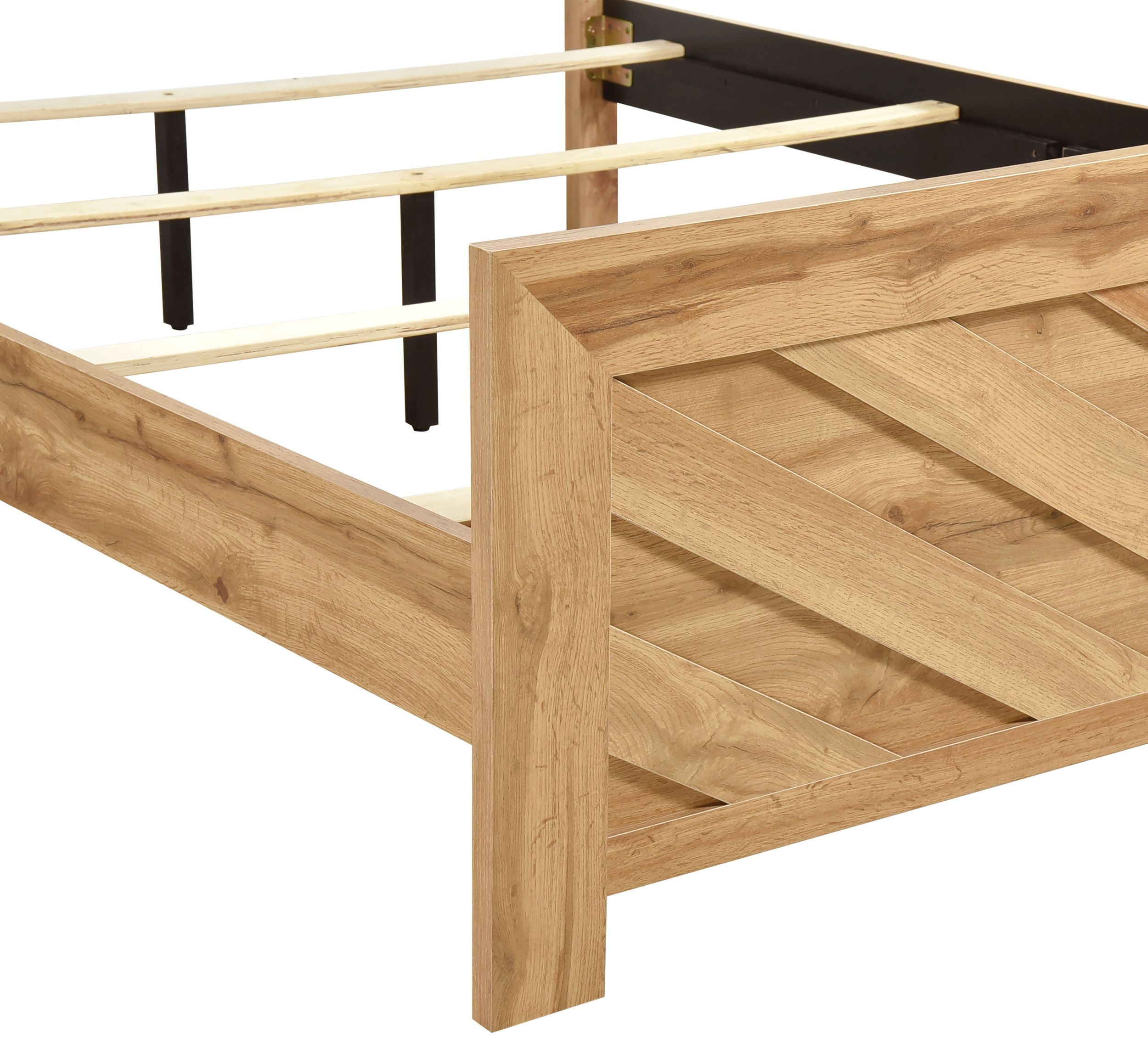 Corbin Faux Wood Veneer/Wood Chevron Pattern California King Panel Bed