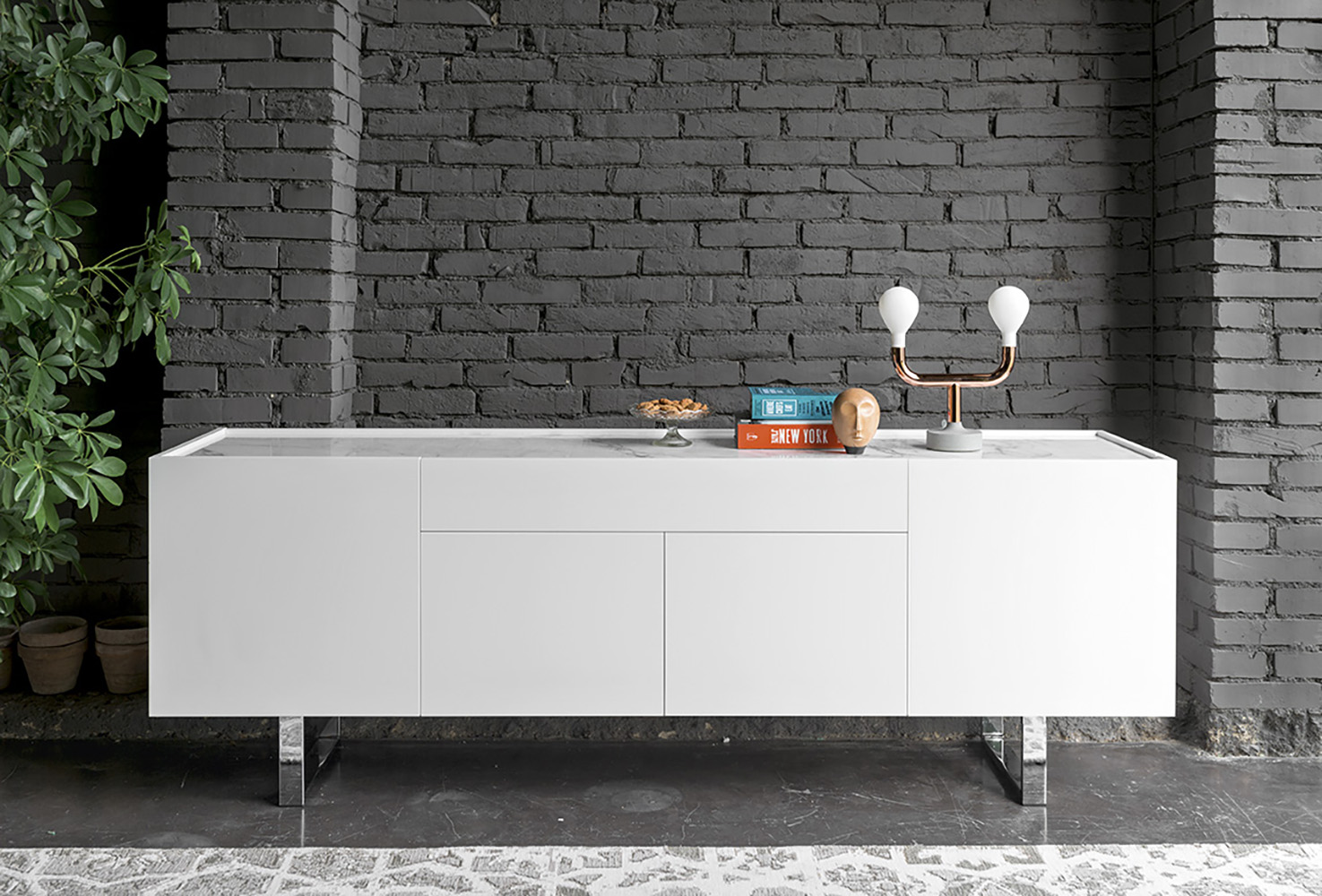 Horizon Wood/Glass/Metal Sideboard w/4 Doors & Drawer