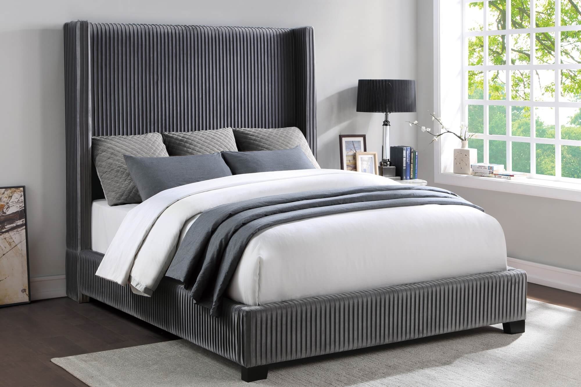 Glenbury Velvet Full Size Bed in a Box