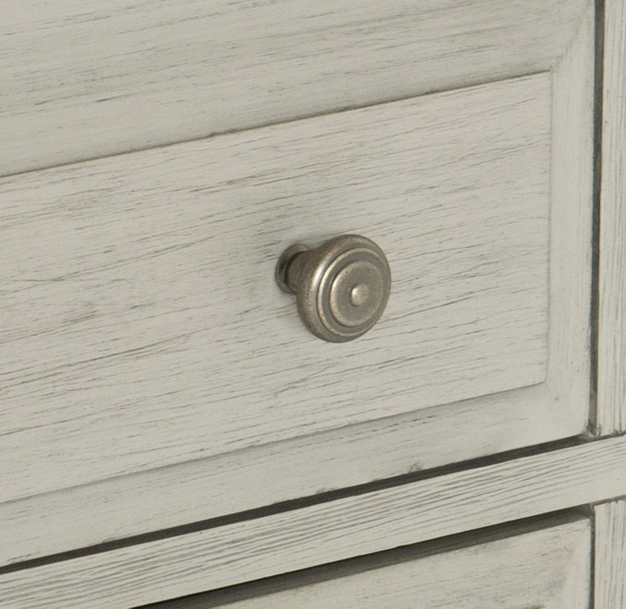 Mossbrook Bedroom Set