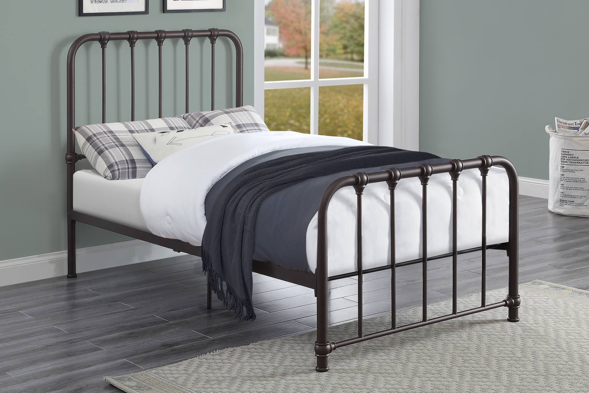 Bethany Metal Platform Bed, Twin Size