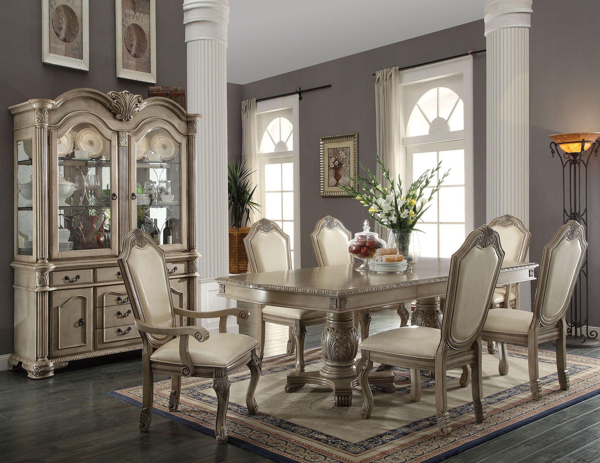 Chateau De Ville Dining Room Set