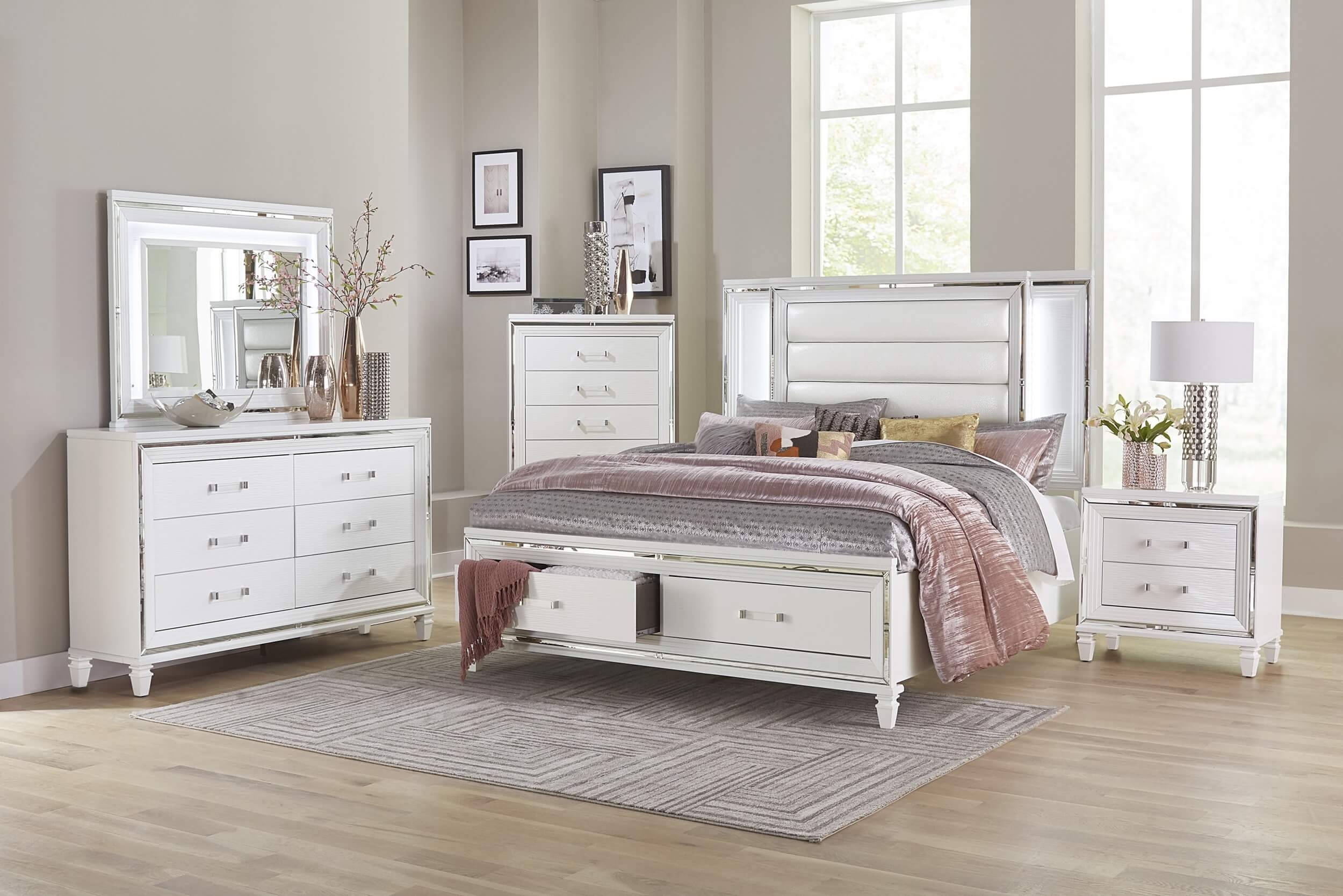 Tamsin Leatherette Storage Platform Bedroom Set with LED Lighting