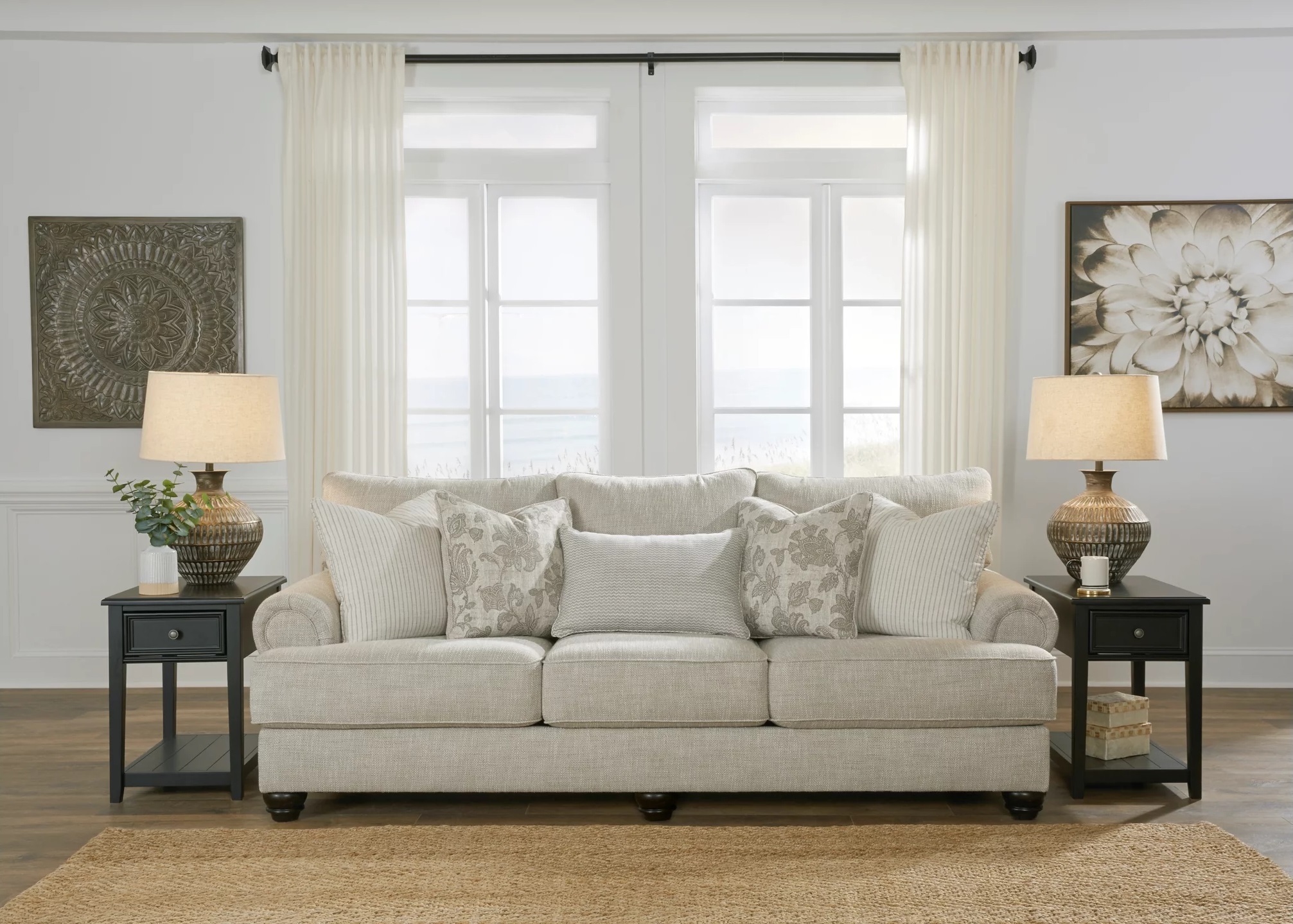 Asanti Sofa with Magan Metal Table Lamp