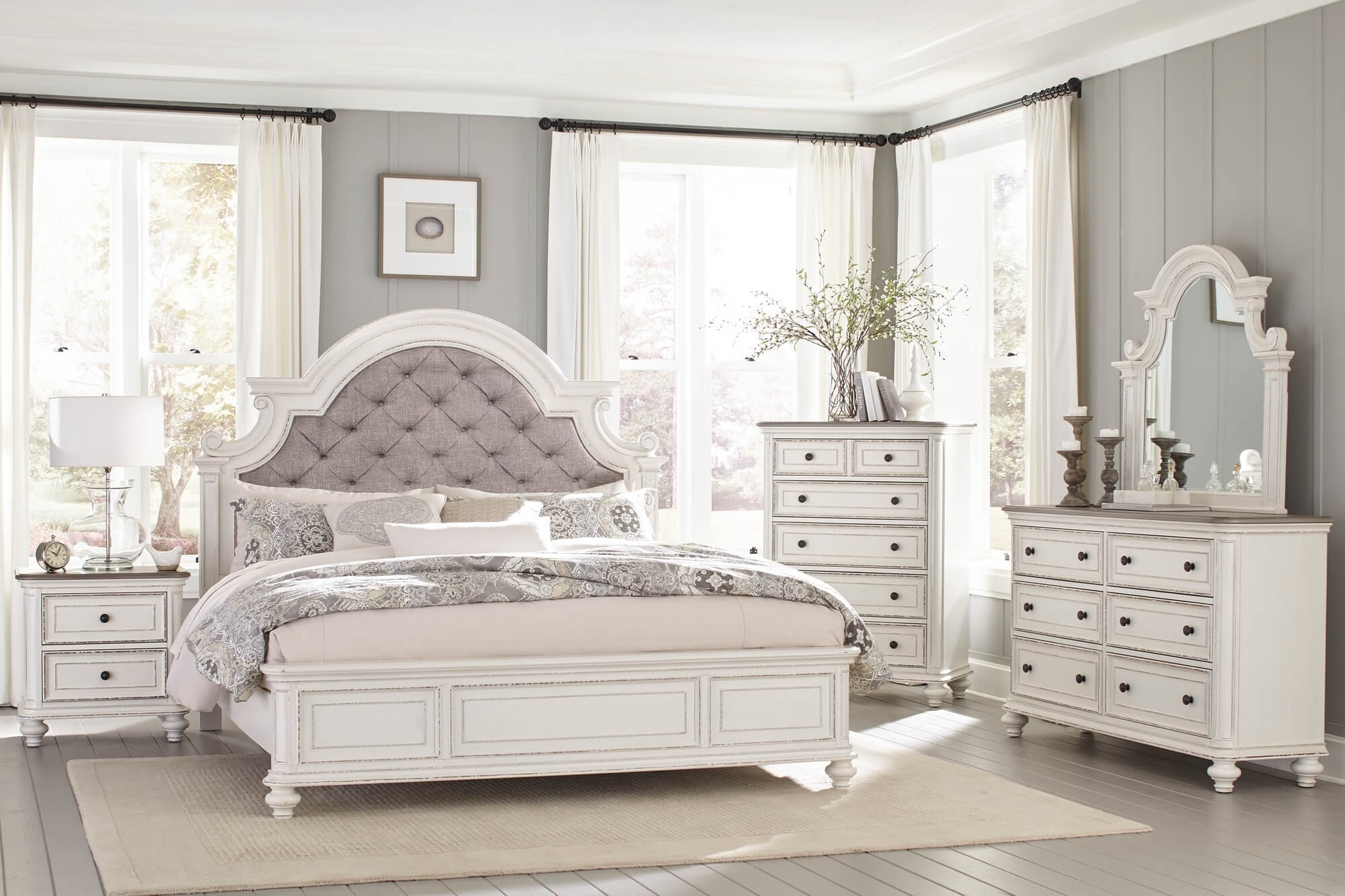 Baylesford Tufted Bed, King Size