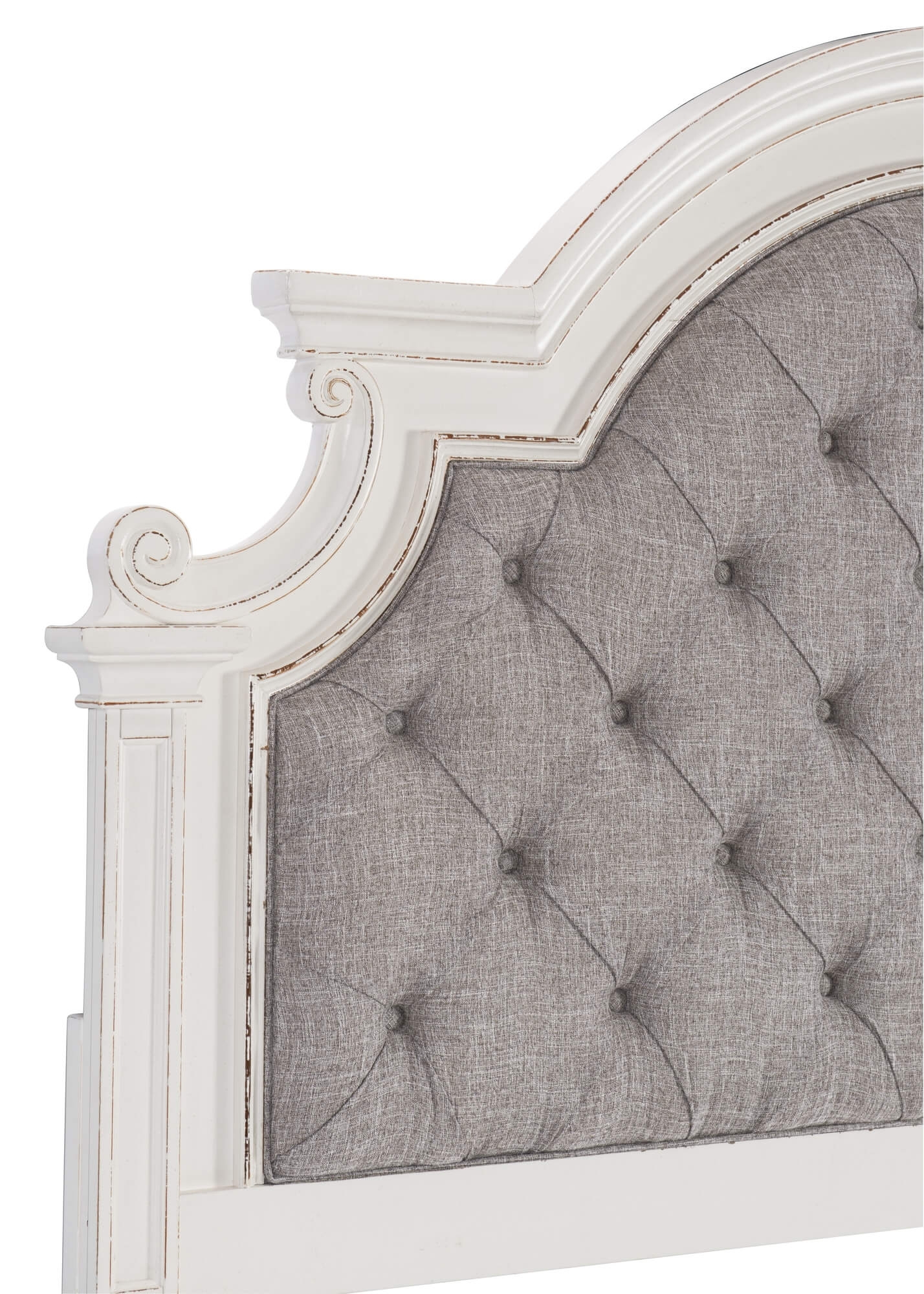 Baylesford Tufted Bedroom Set