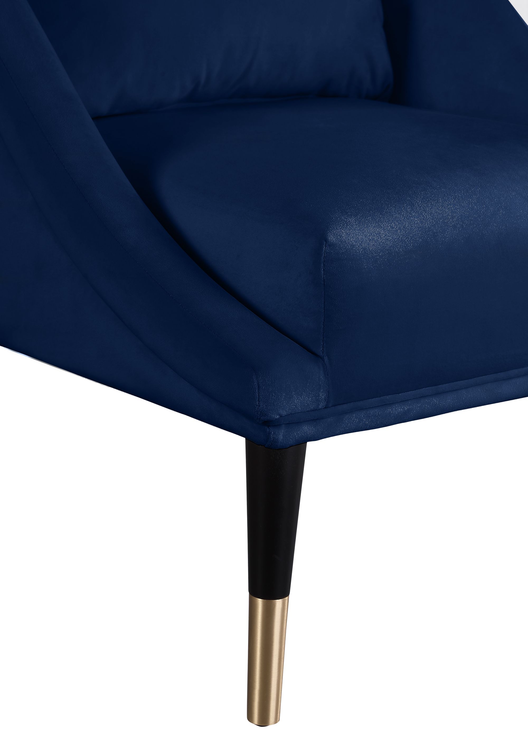 Elegante Velvet Chair