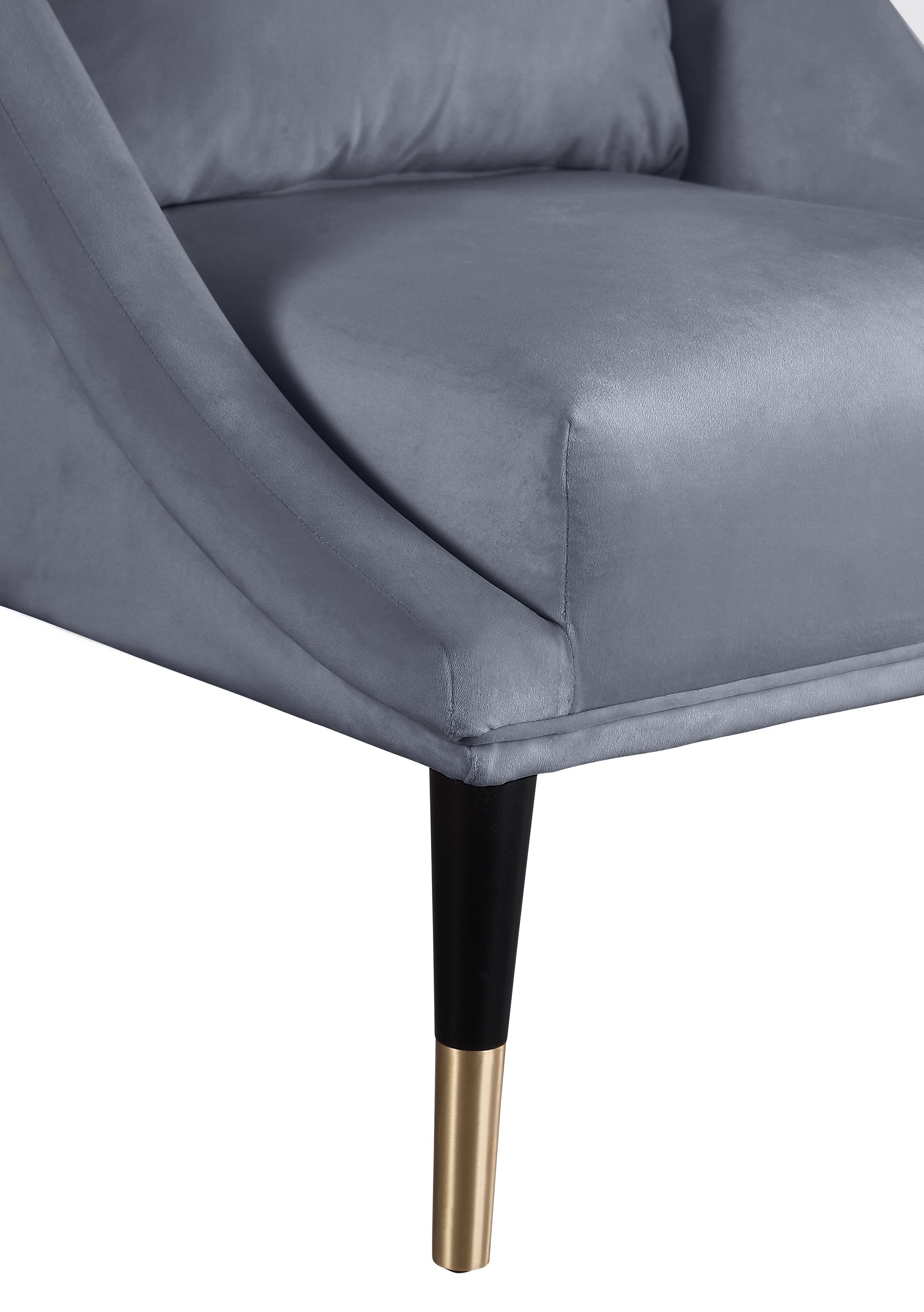 Elegante Velvet Chair